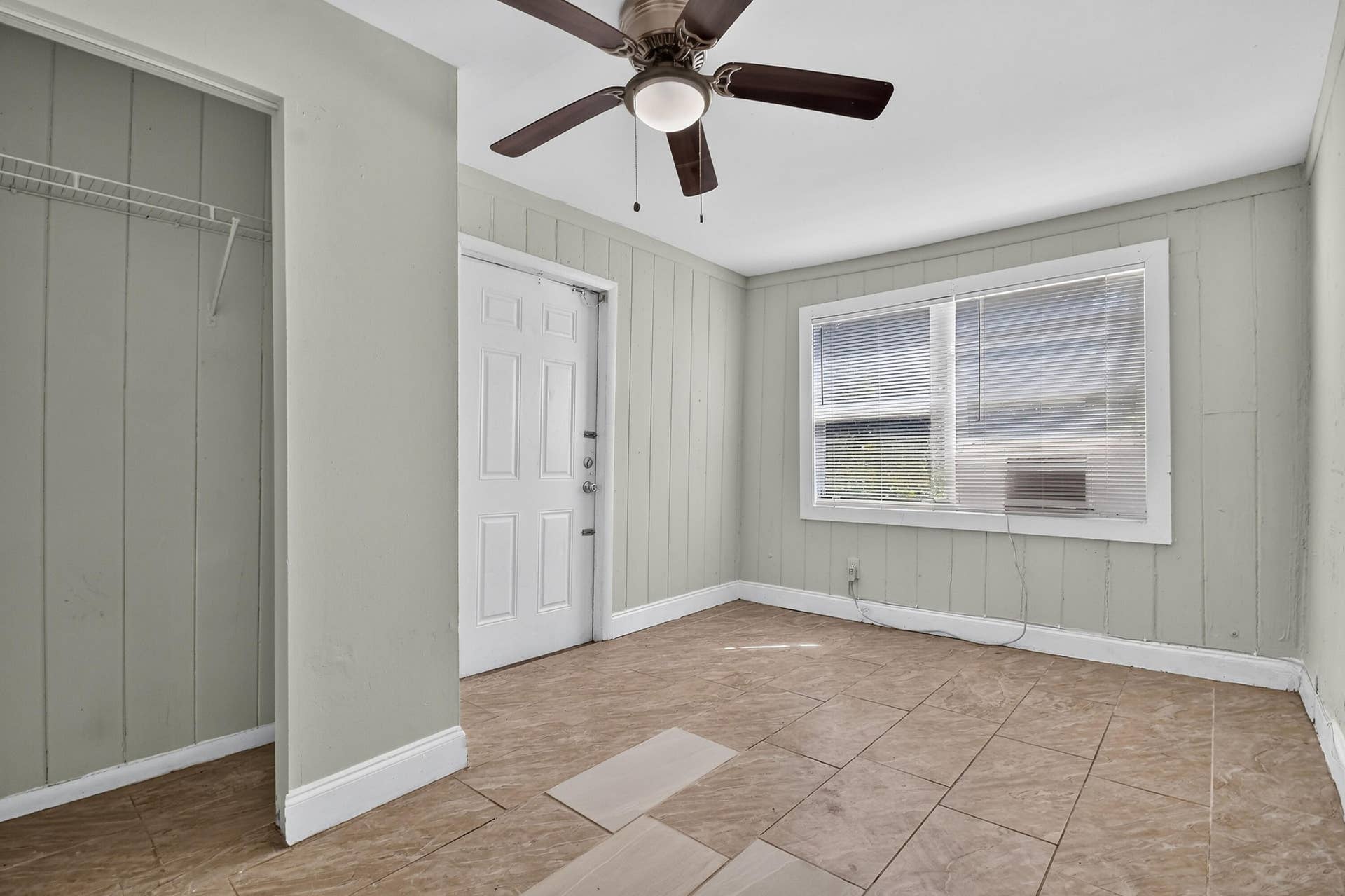 8857thStreet(15)