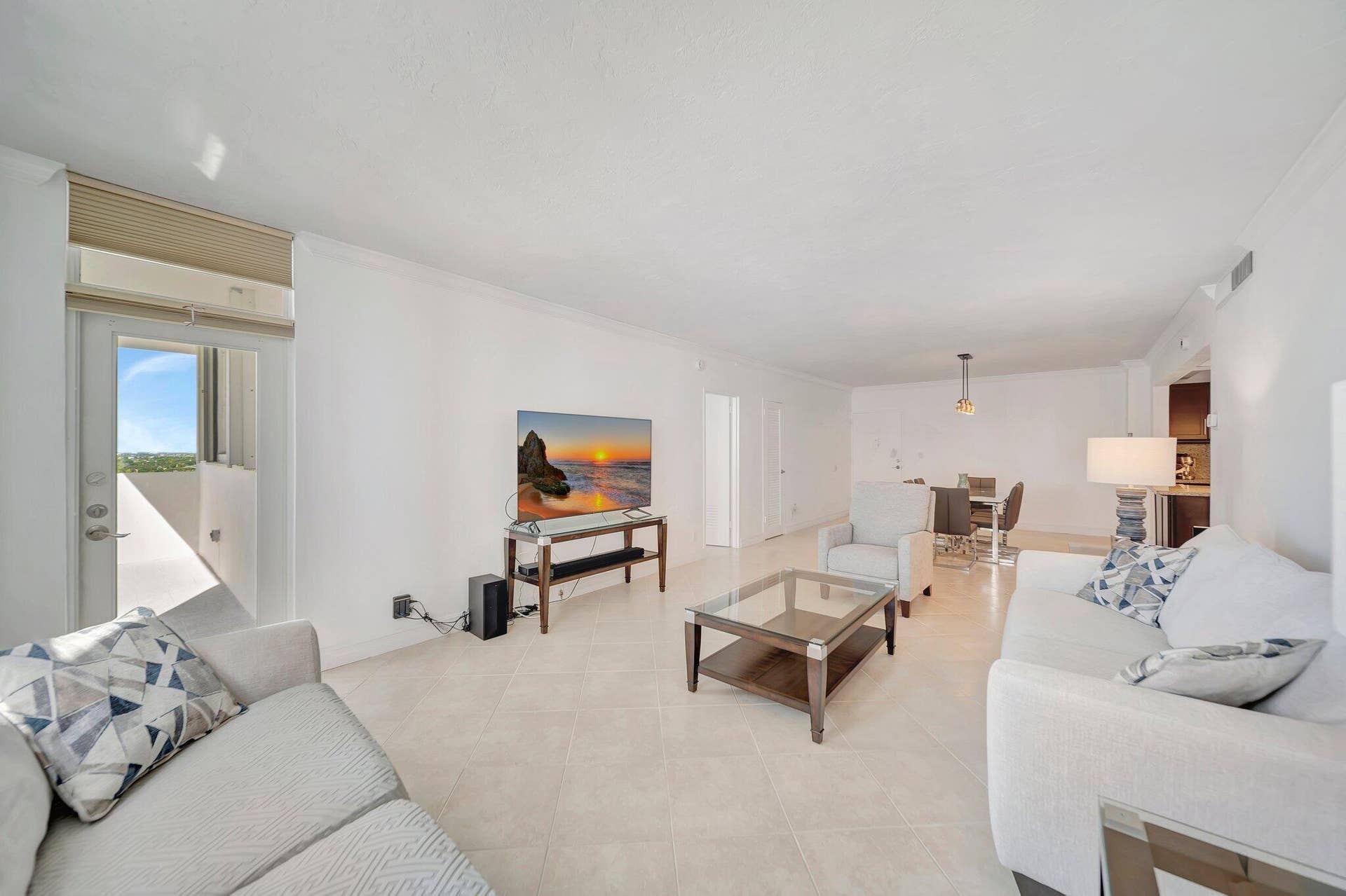Living Room 6