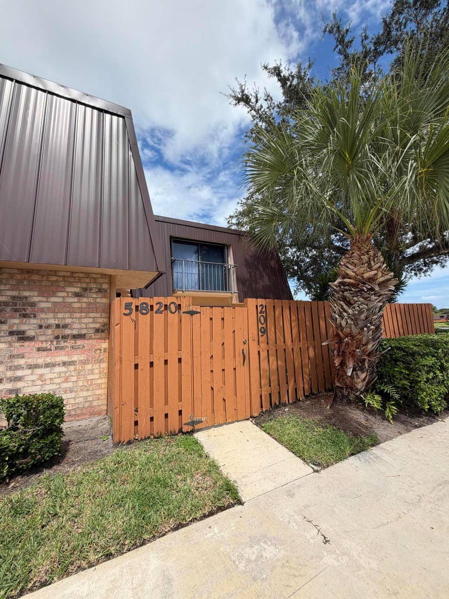 Property photo for 5820 SE WINDSONG Lane, #209, Stuart, FL