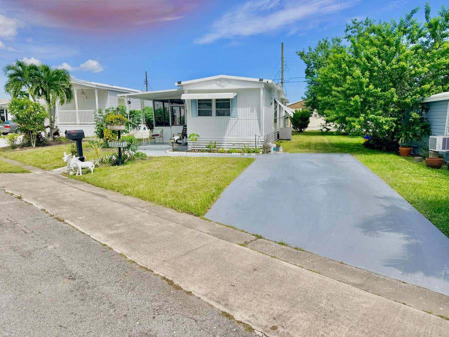 Property photo for 14624 Glenview Drive, Delray Beach, FL