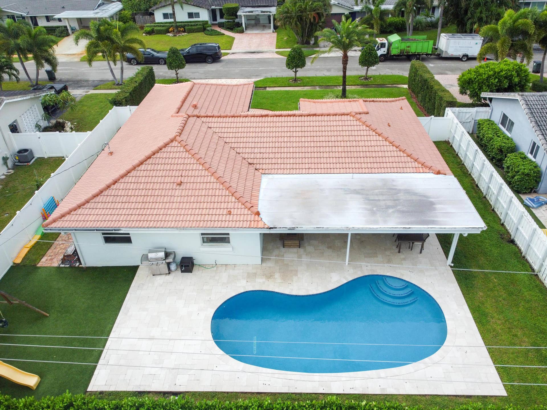 979 SW 13TH Drive, Boca Raton, FL 33486 Overhead view of the pool and patio.