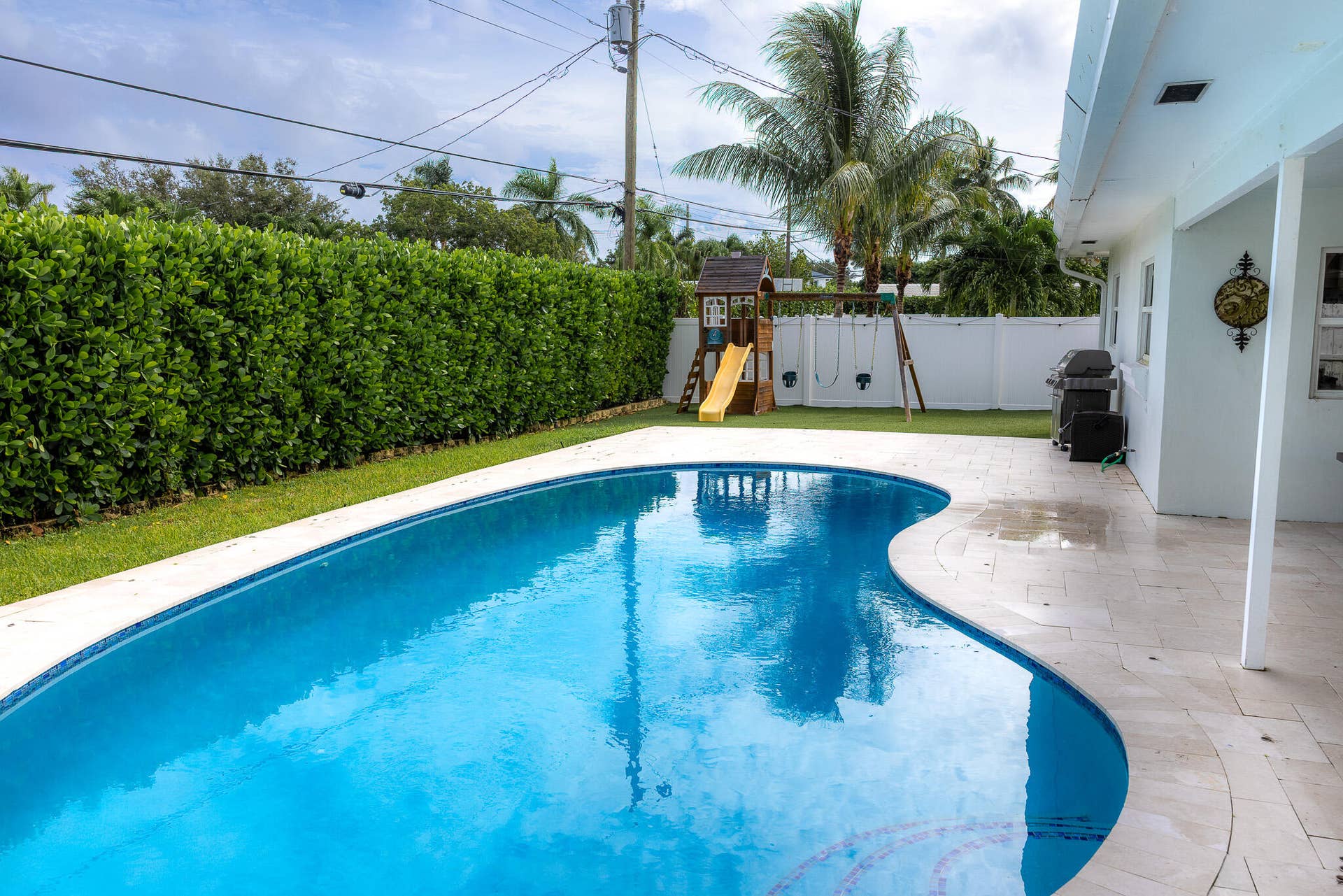 979 SW 13TH Drive, Boca Raton, FL 33486 Pool