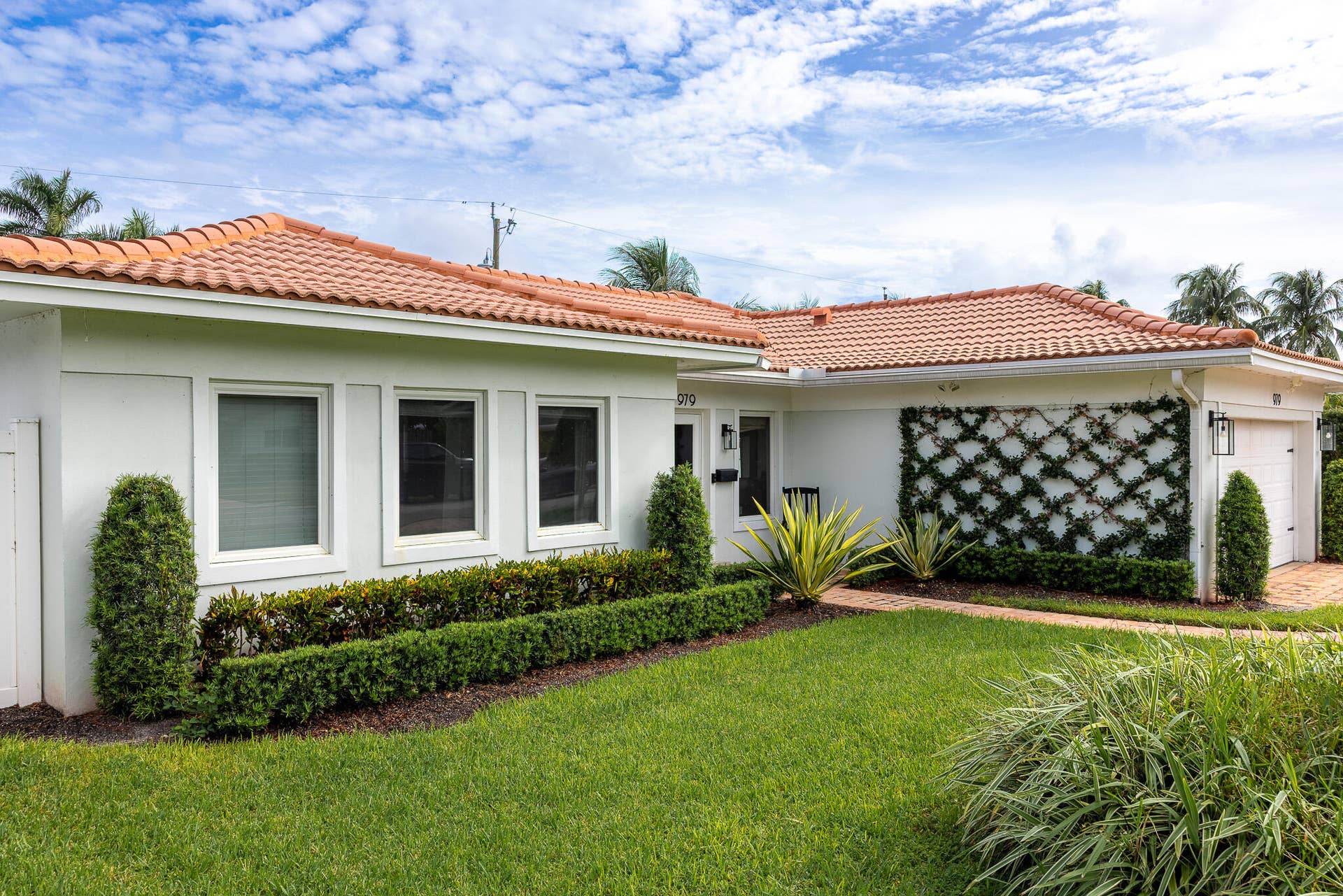 979 SW 13TH Drive, Boca Raton, FL 33486 Entry