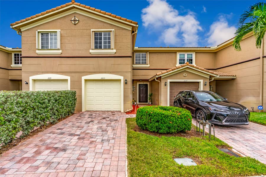 Property photo for 2623 SW MARSHFIELD Court, Port St Lucie, FL