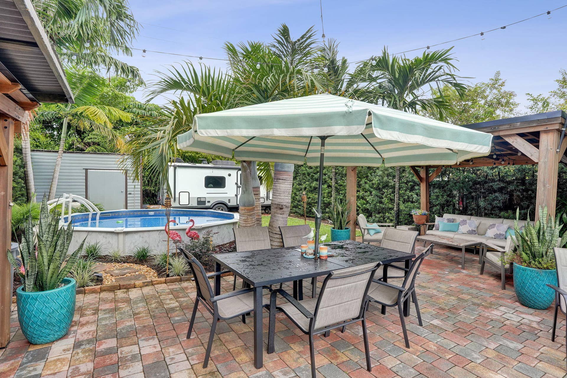Spacious backyard with pavers