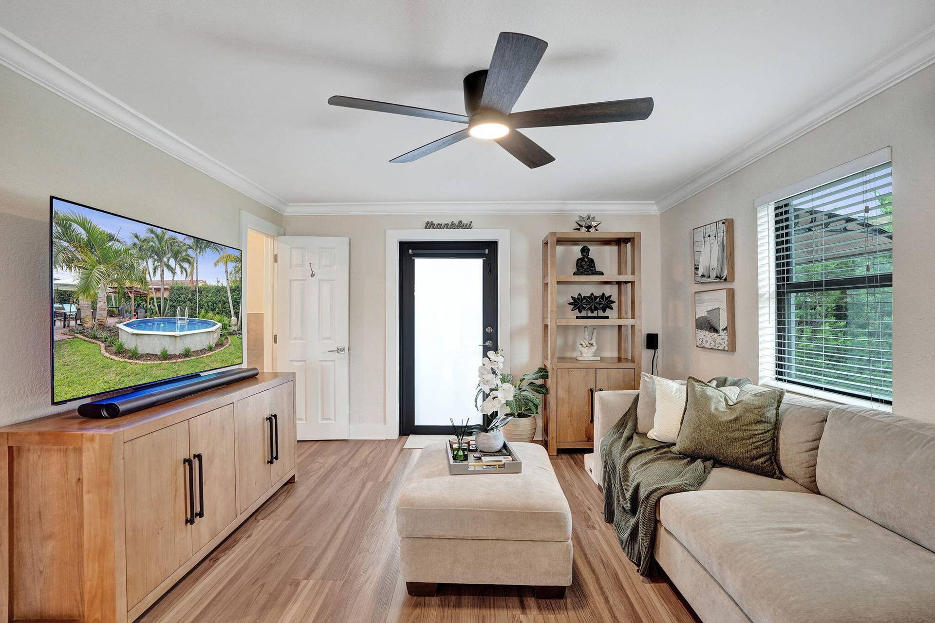 Living room with wood laminate flooring