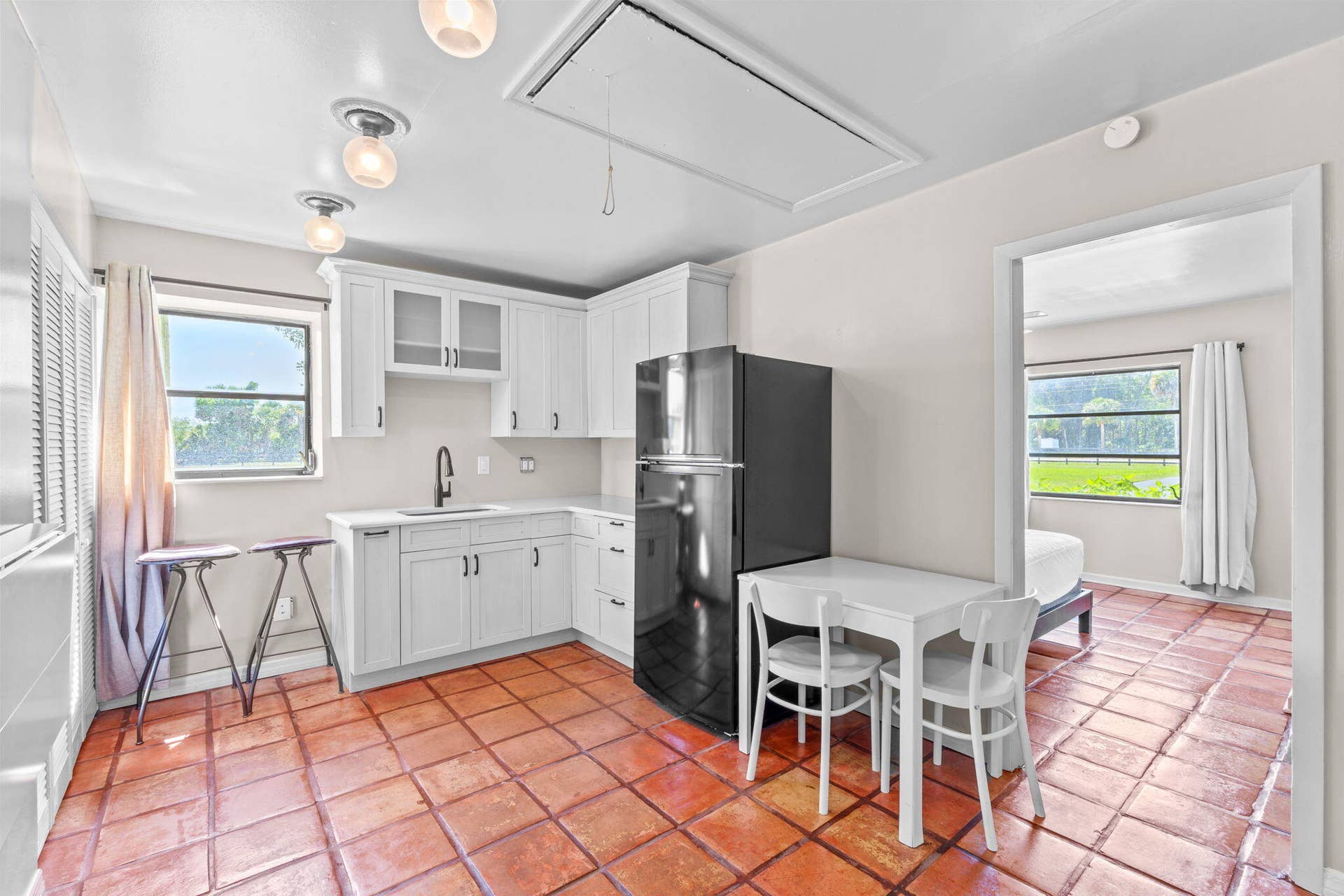 32-web-or-mls-A7408662