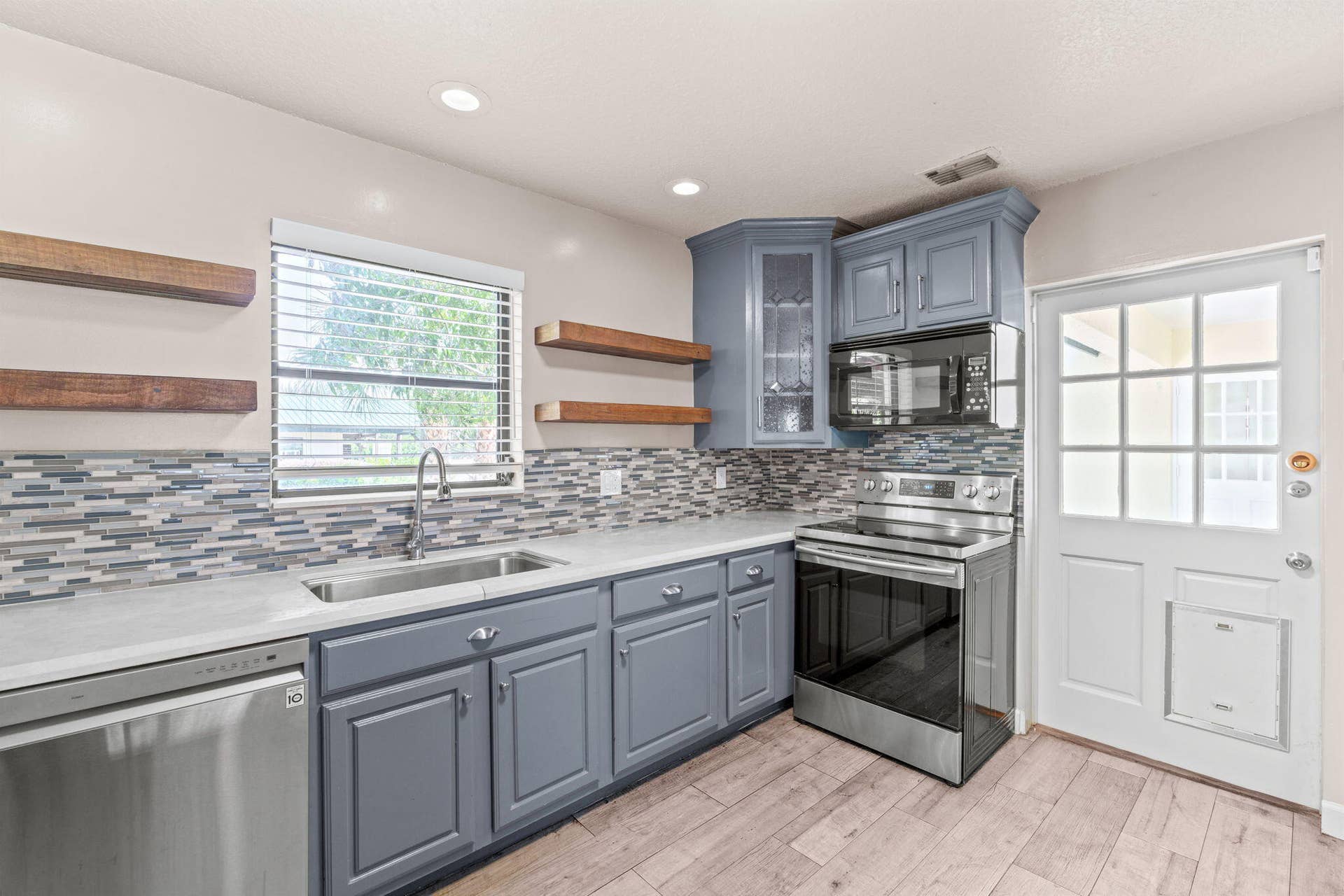 16-web-or-mls-A7408603 (2)