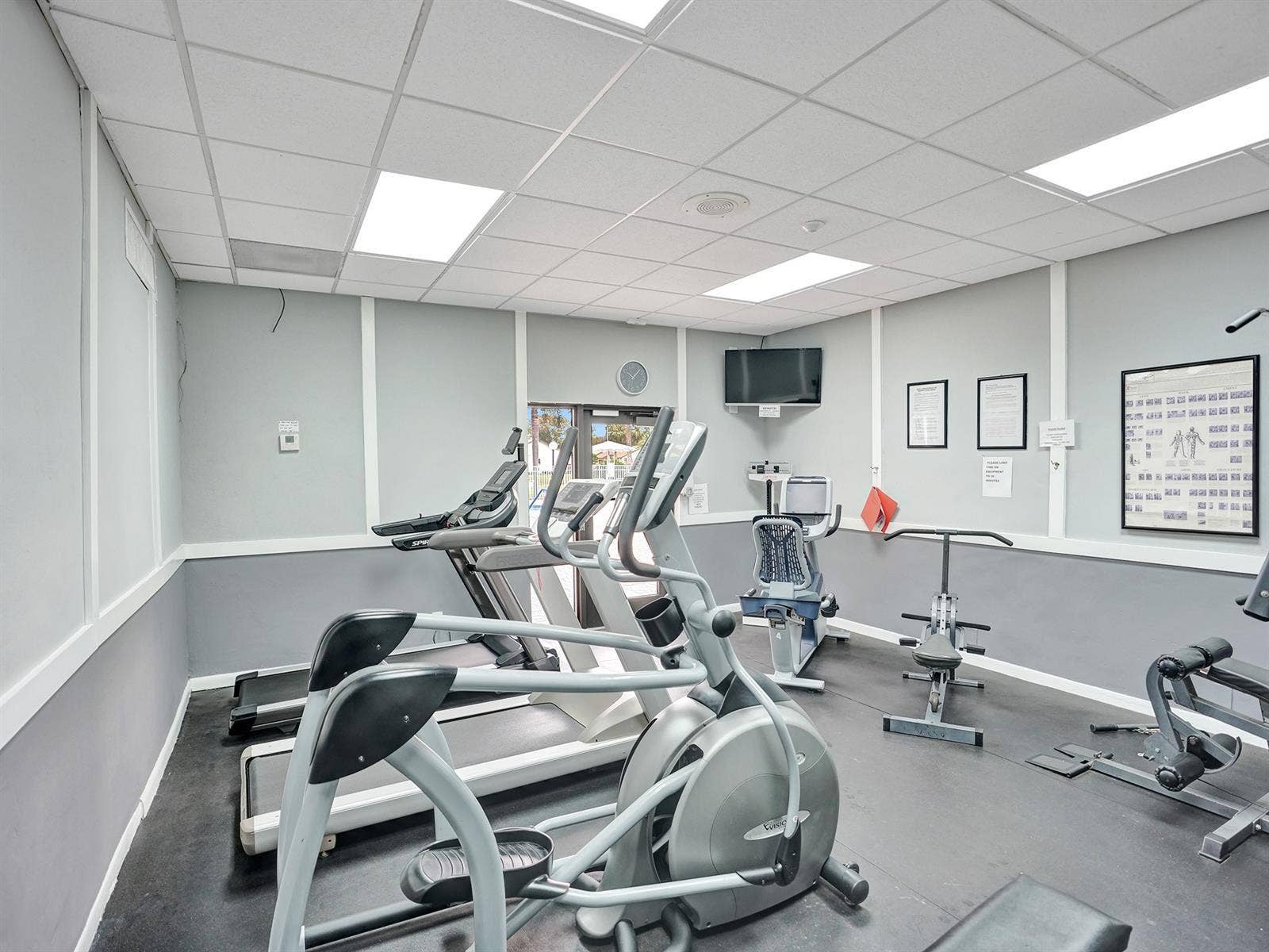 2085 SW 15th Place, Deerfield Beach, FL 33442 Lets start sweating