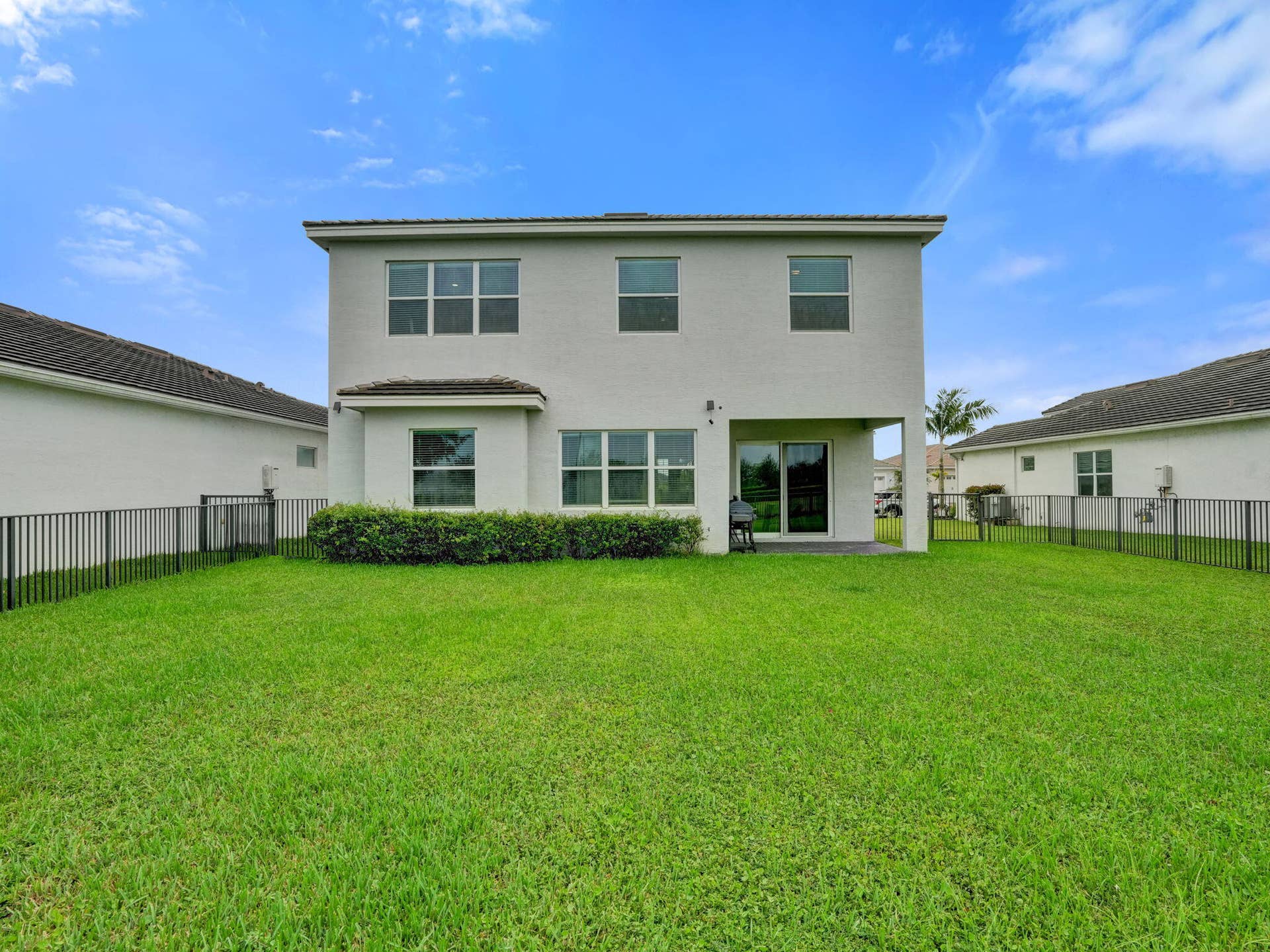 4655 CITRON Way, Westlake, FL 33470 Back of the home