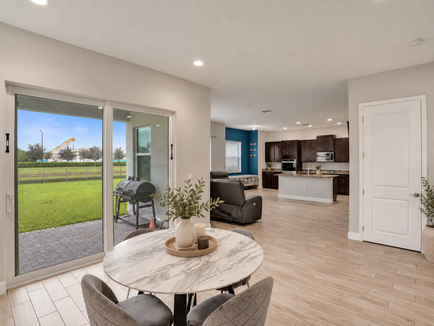 4655 CITRON Way, Westlake, FL 33470 Open-concept dining area with access to back patio.