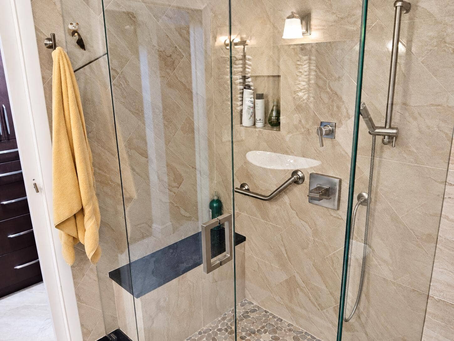 4280 Galt Ocean Drive, #2C, Fort Lauderdale, FL 33308 Natural light real estate interior-7