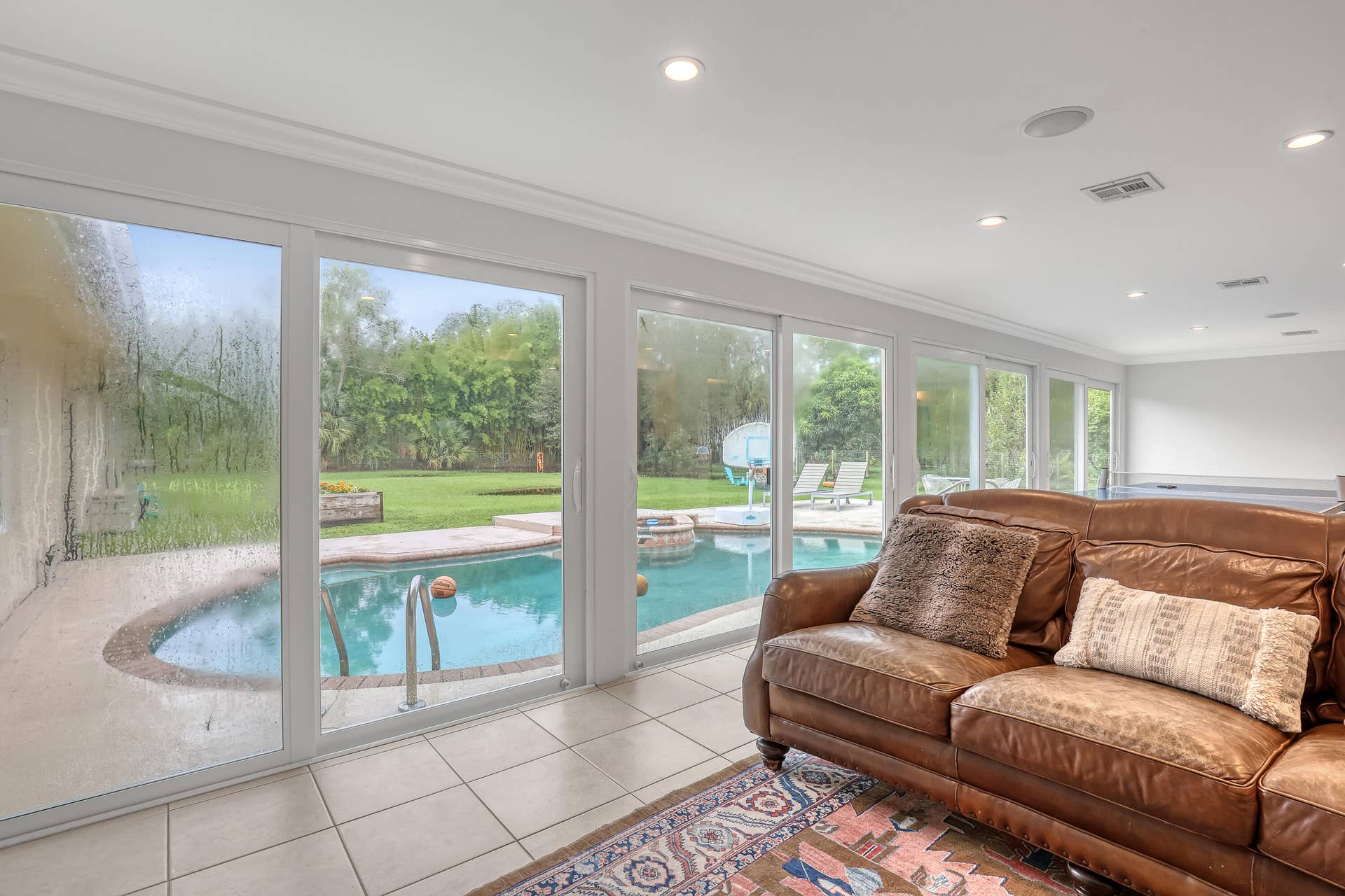 15862 121ST Terrace N, Jupiter, FL 33478 reading to pool 15862 121st Terrace (25)