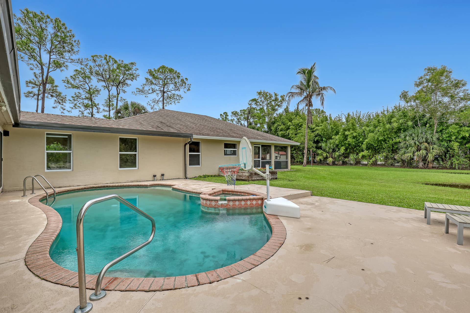 15862 121ST Terrace N, Jupiter, FL 33478 pool to guest 15862 121st Terrace (40)