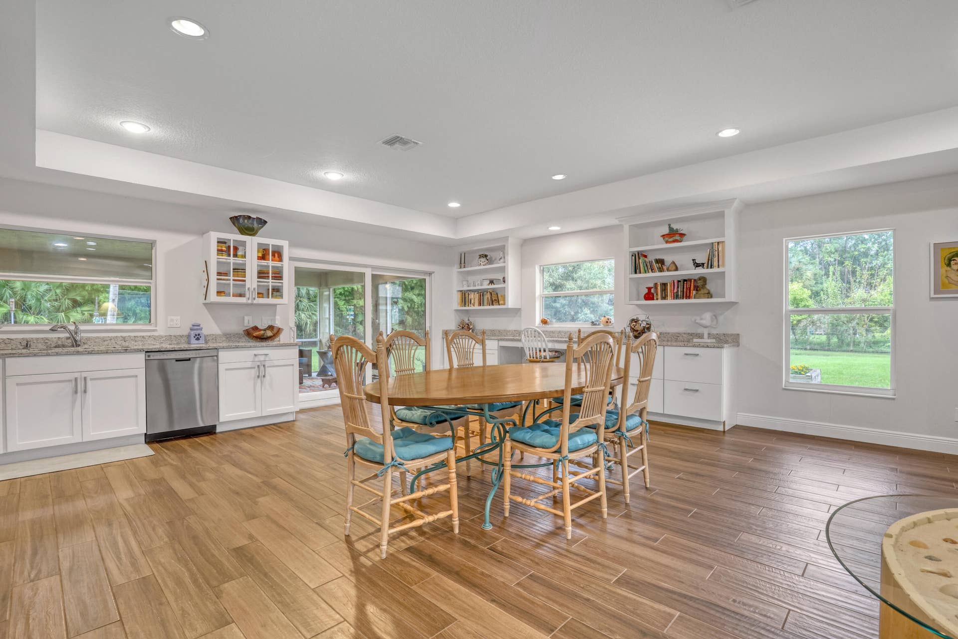 15862 121ST Terrace N, Jupiter, FL 33478 guest kitchen to built ins 15862 121st T