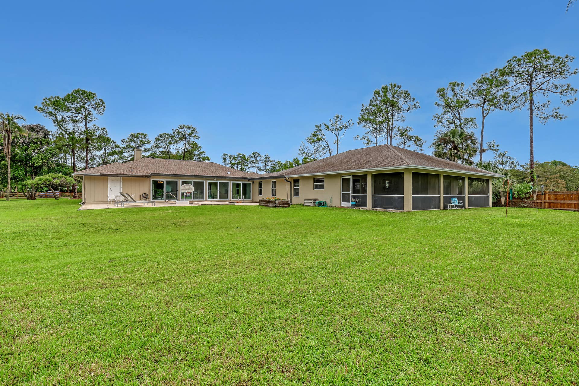 15862 121ST Terrace N, Jupiter, FL 33478 back to both homes closer 15862 121st Te