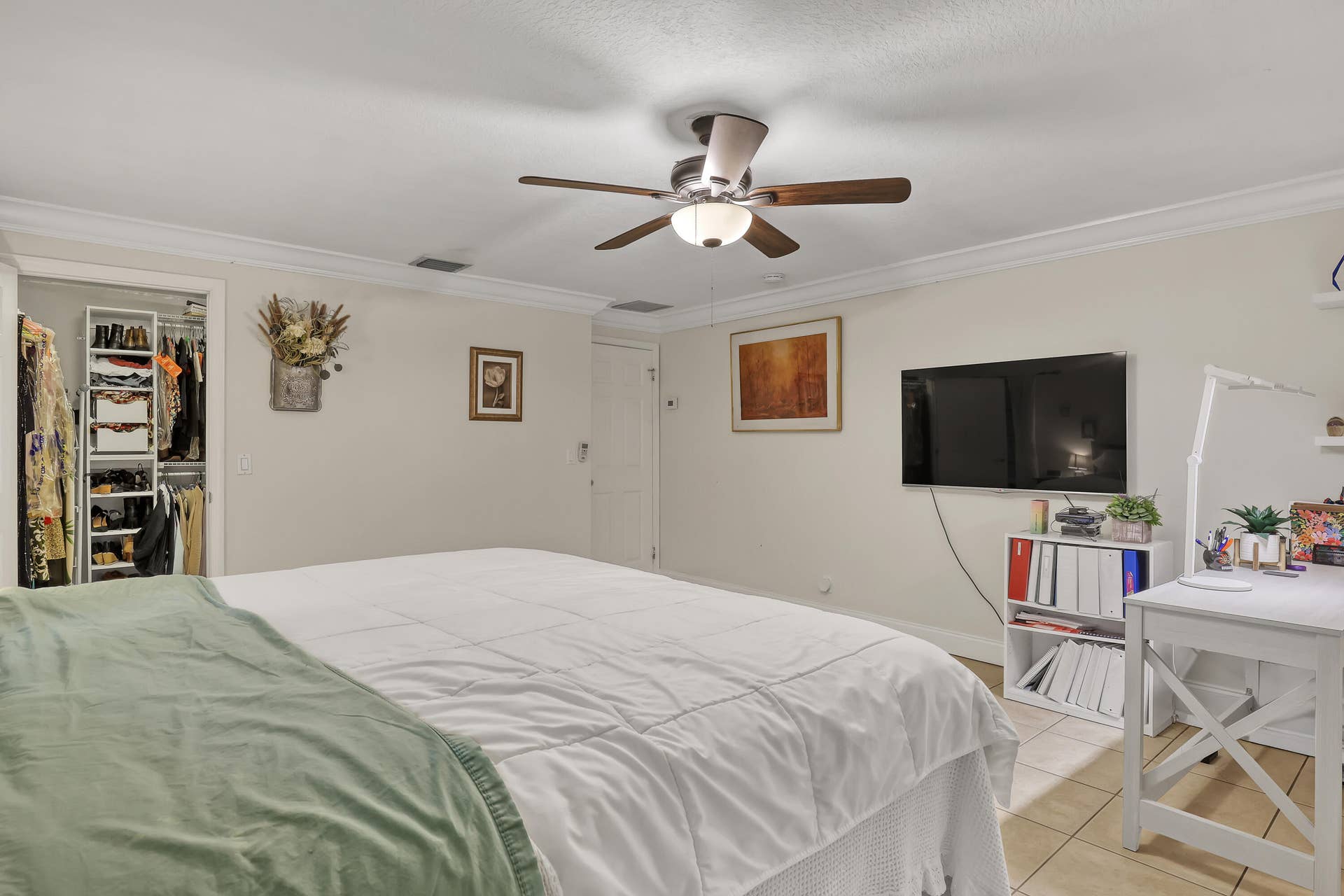 15862 121ST Terrace N, Jupiter, FL 33478 main bed 1 to closet 15862 121st Terrace