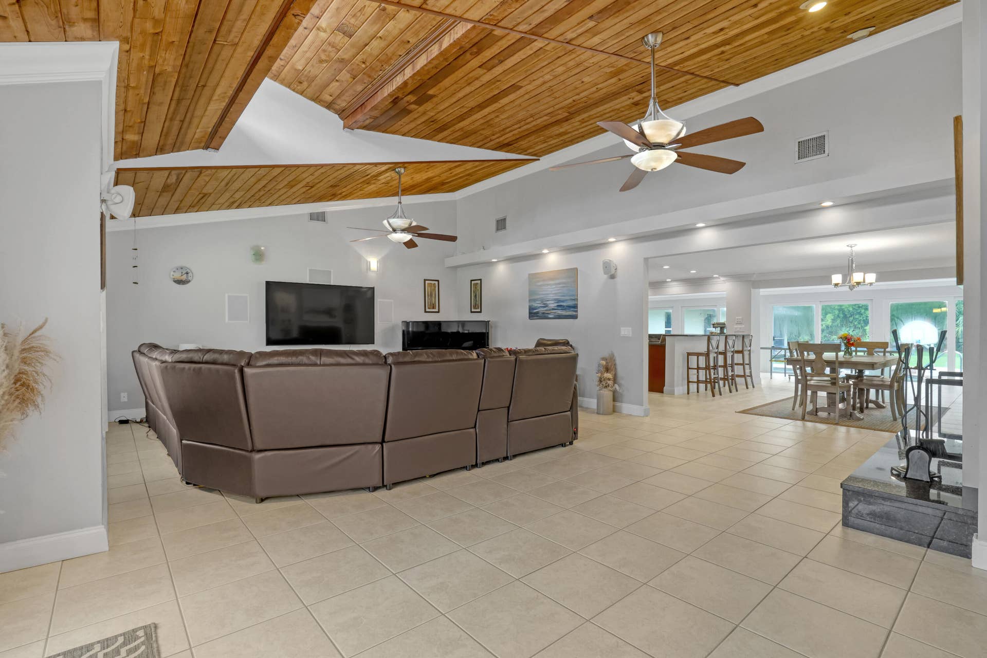 15862 121ST Terrace N, Jupiter, FL 33478 living to dining 15862 121st Terrace (10