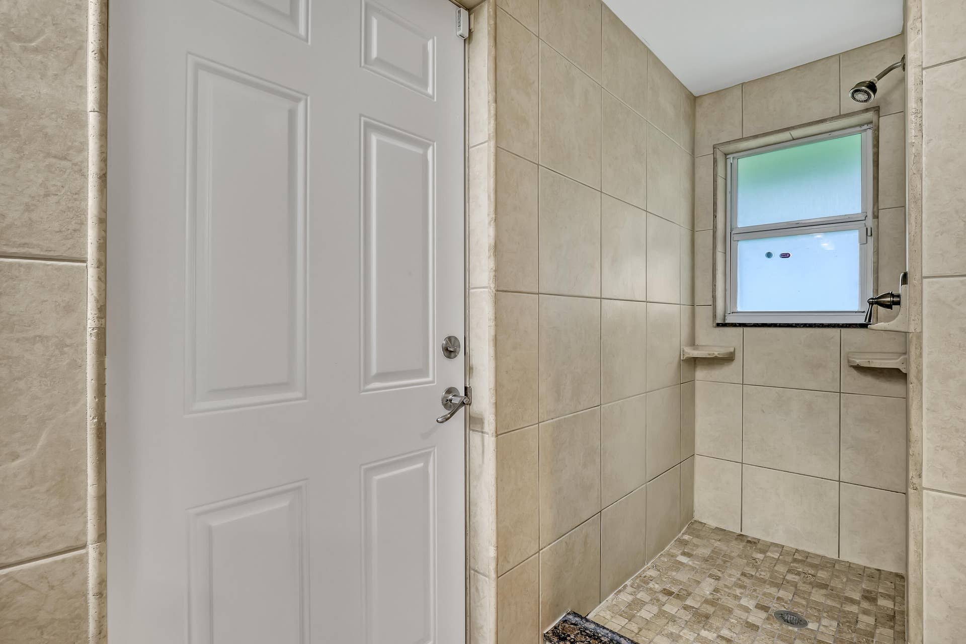 15862 121ST Terrace N, Jupiter, FL 33478 main bath 1 shower 15862 121st Terrace (