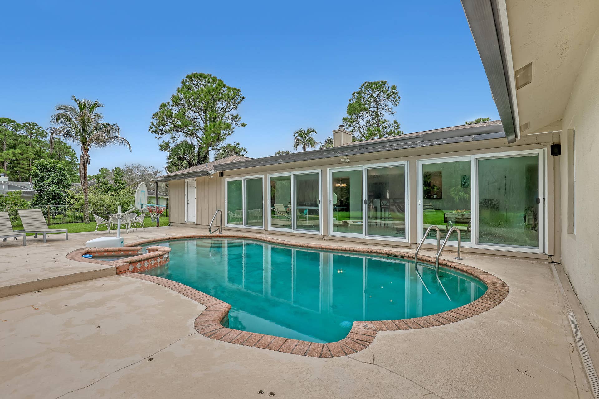 15862 121ST Terrace N, Jupiter, FL 33478 pool to main 15862 121st Terrace (42)