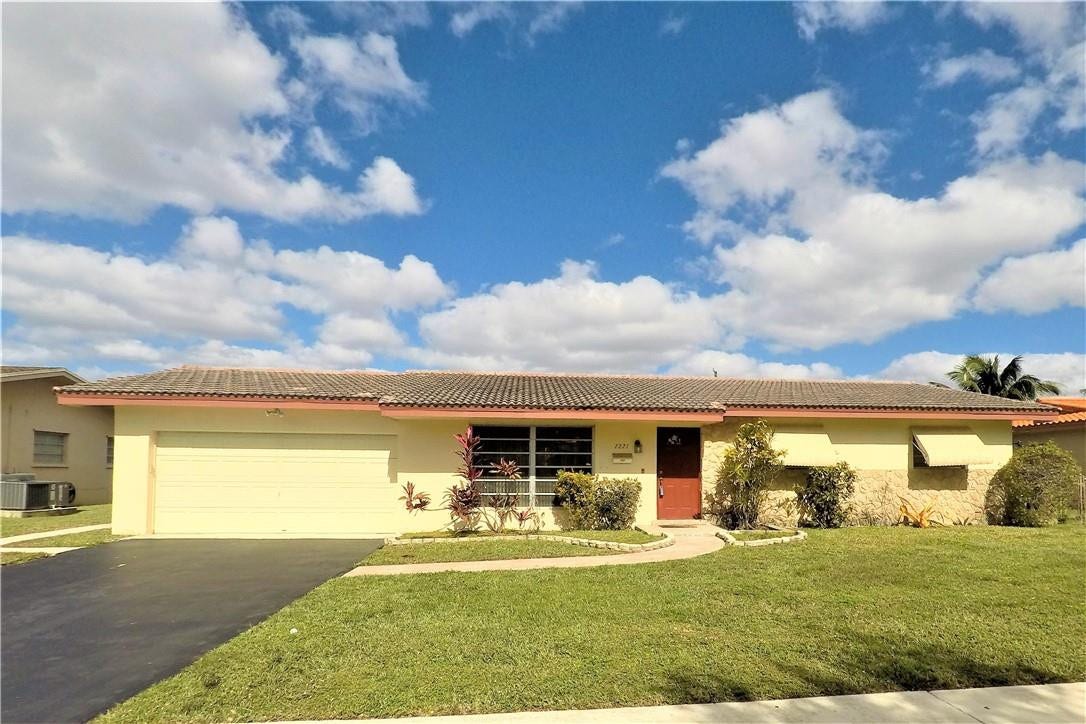 7221 NW 10TH Place, Plantation, FL 33313 Photo 25