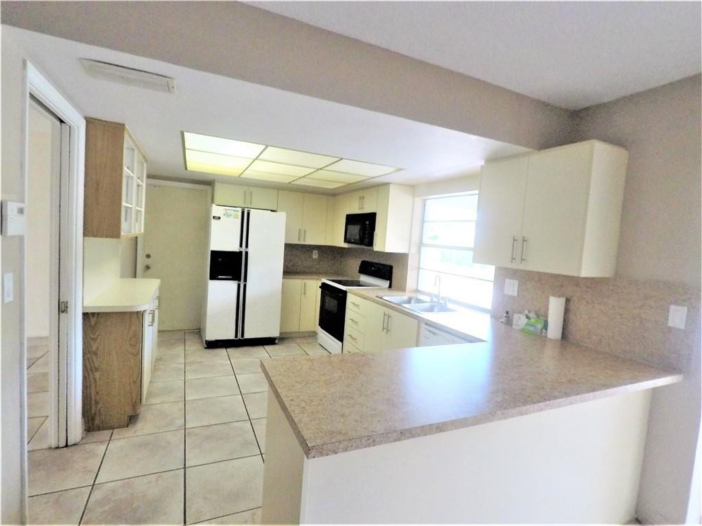 7221 NW 10TH Place, Plantation, FL 33313 Photo 7