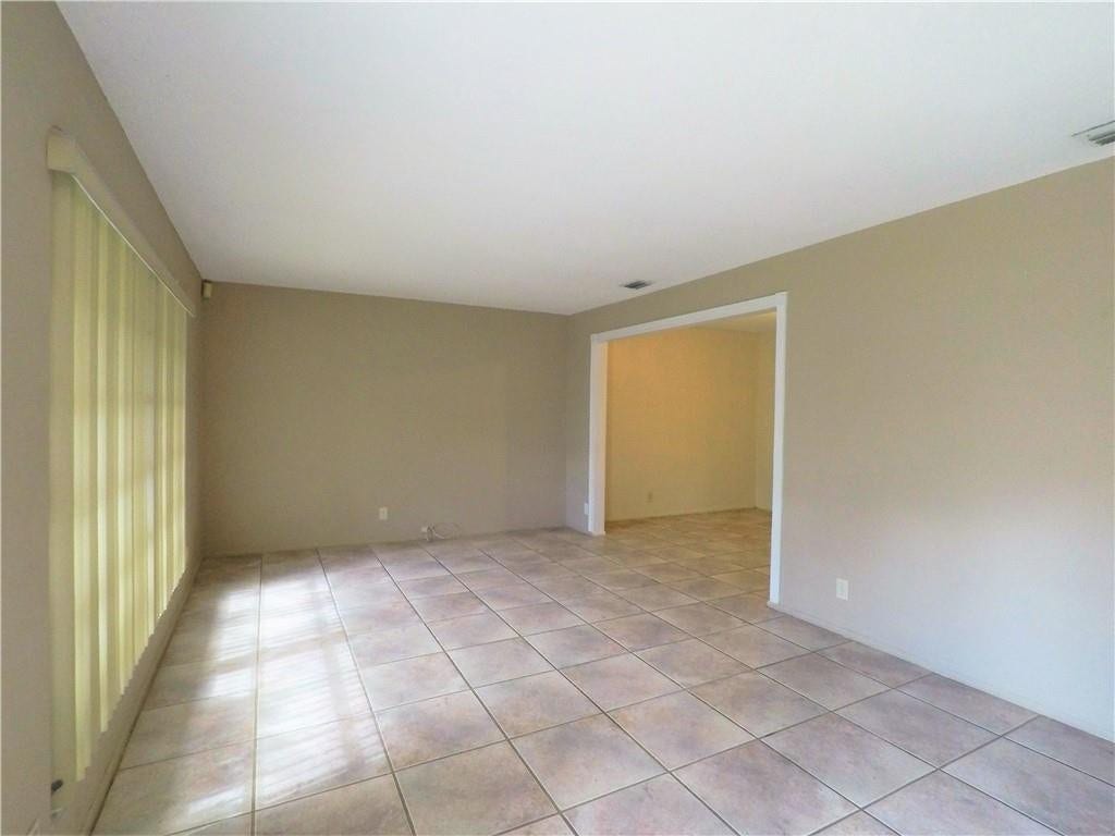 7221 NW 10TH Place, Plantation, FL 33313 Photo 12