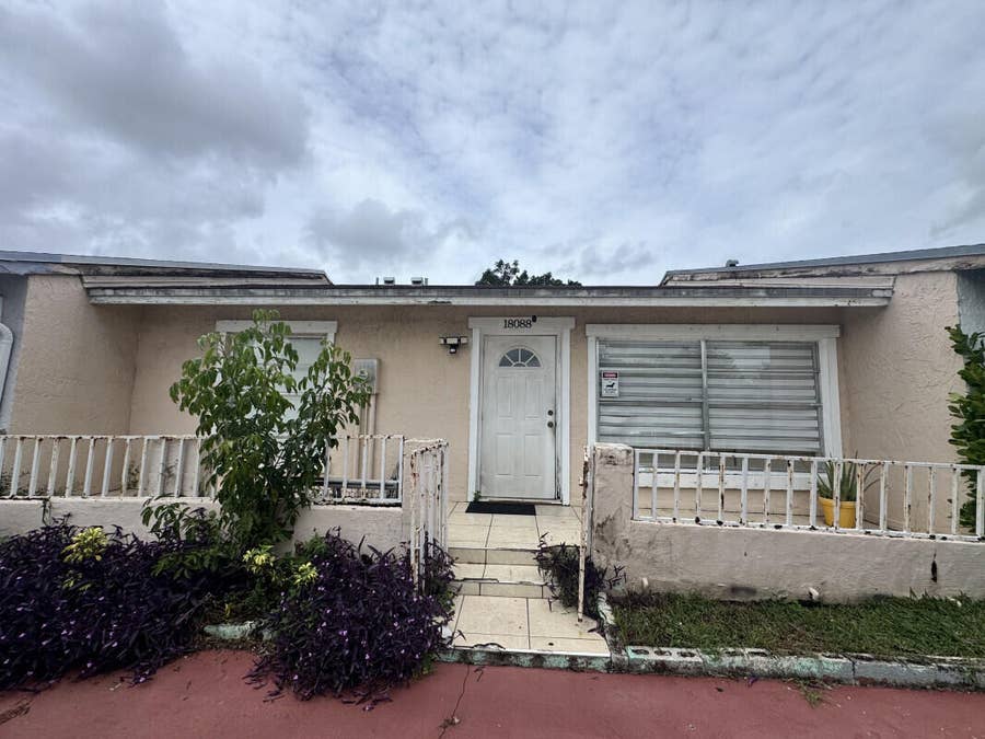 Property photo for 18088 NW 40th Place, Miami Gardens, FL