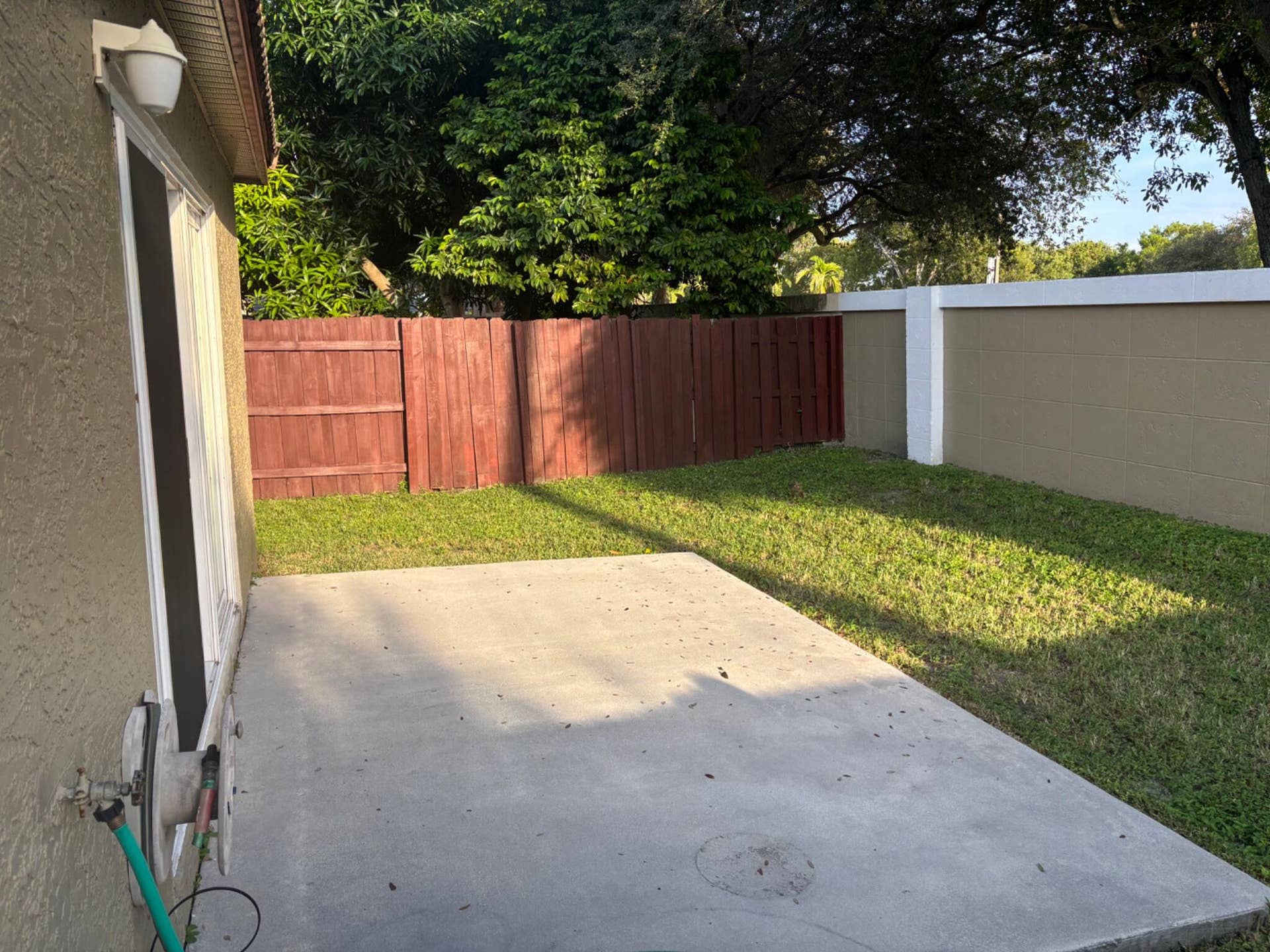 4262 NW 1ST Place, Deerfield Beach, FL 33442 25