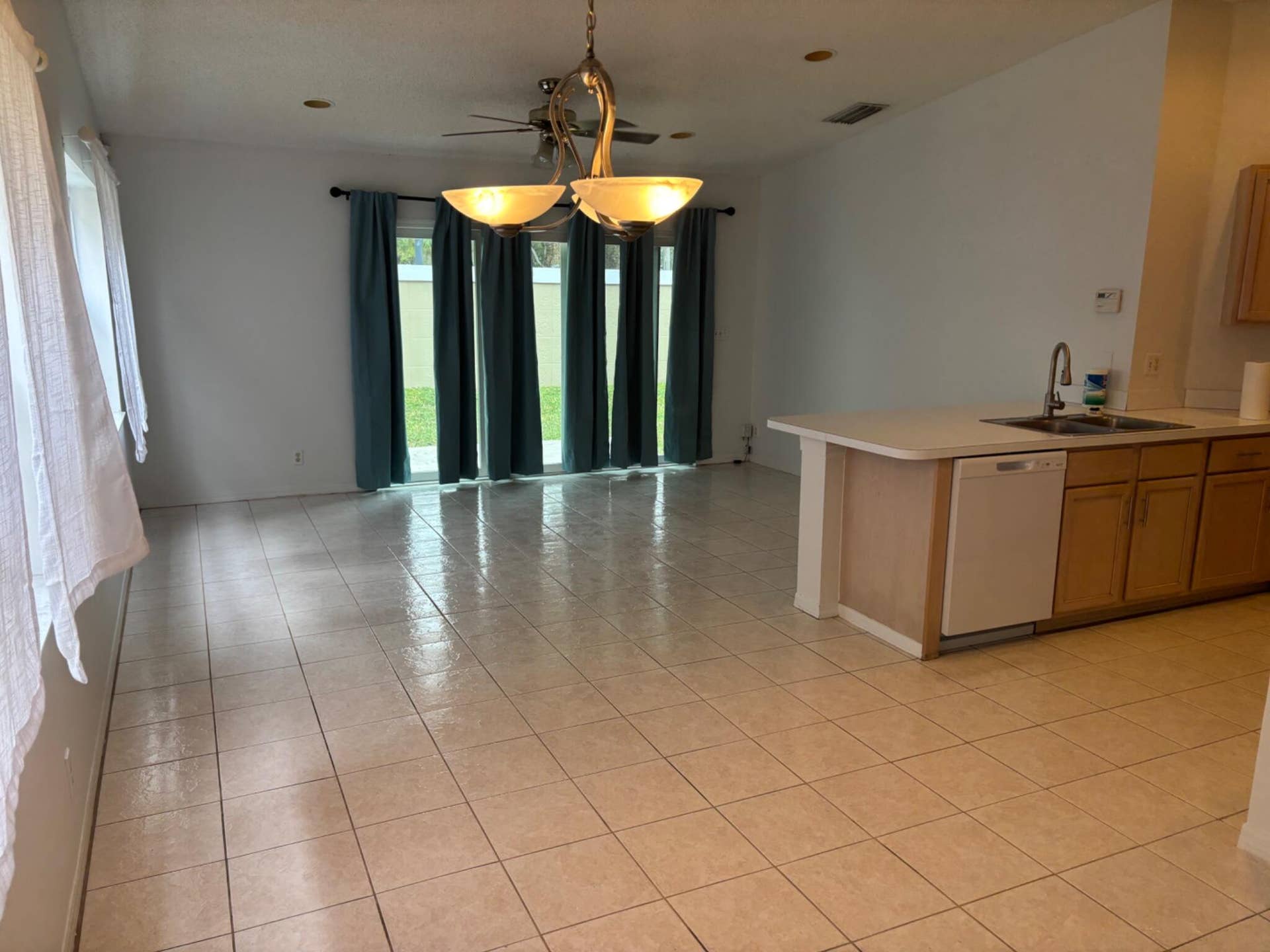 4262 NW 1ST Place, Deerfield Beach, FL 33442 6