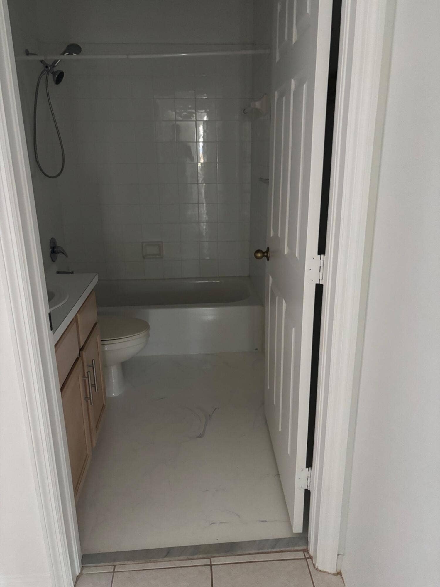 4262 NW 1ST Place, Deerfield Beach, FL 33442 17