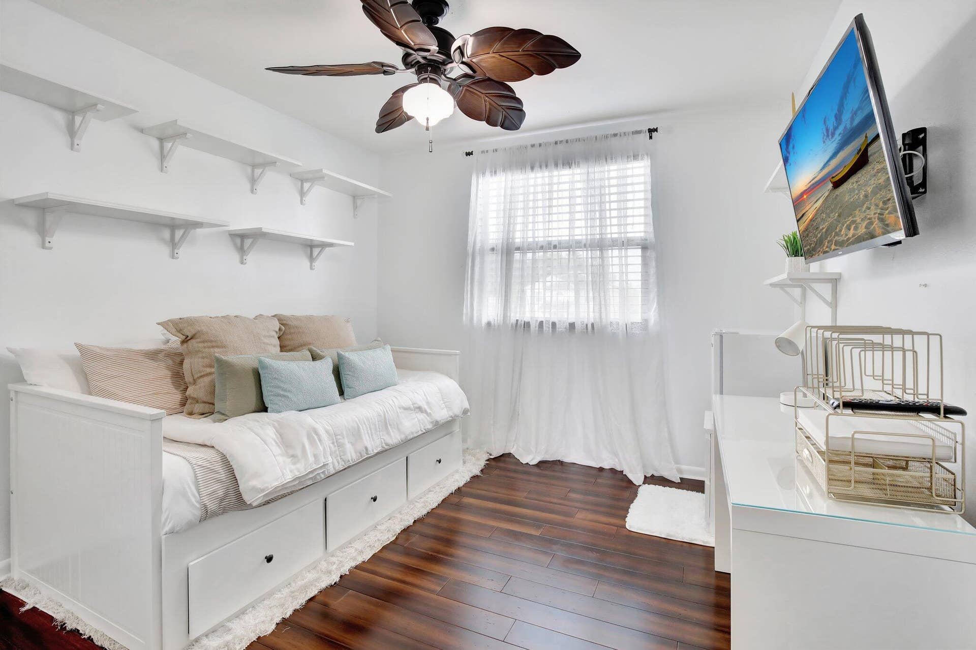 9919 NW 2nd Street, Plantation, FL 33324 White Guest Bed 1