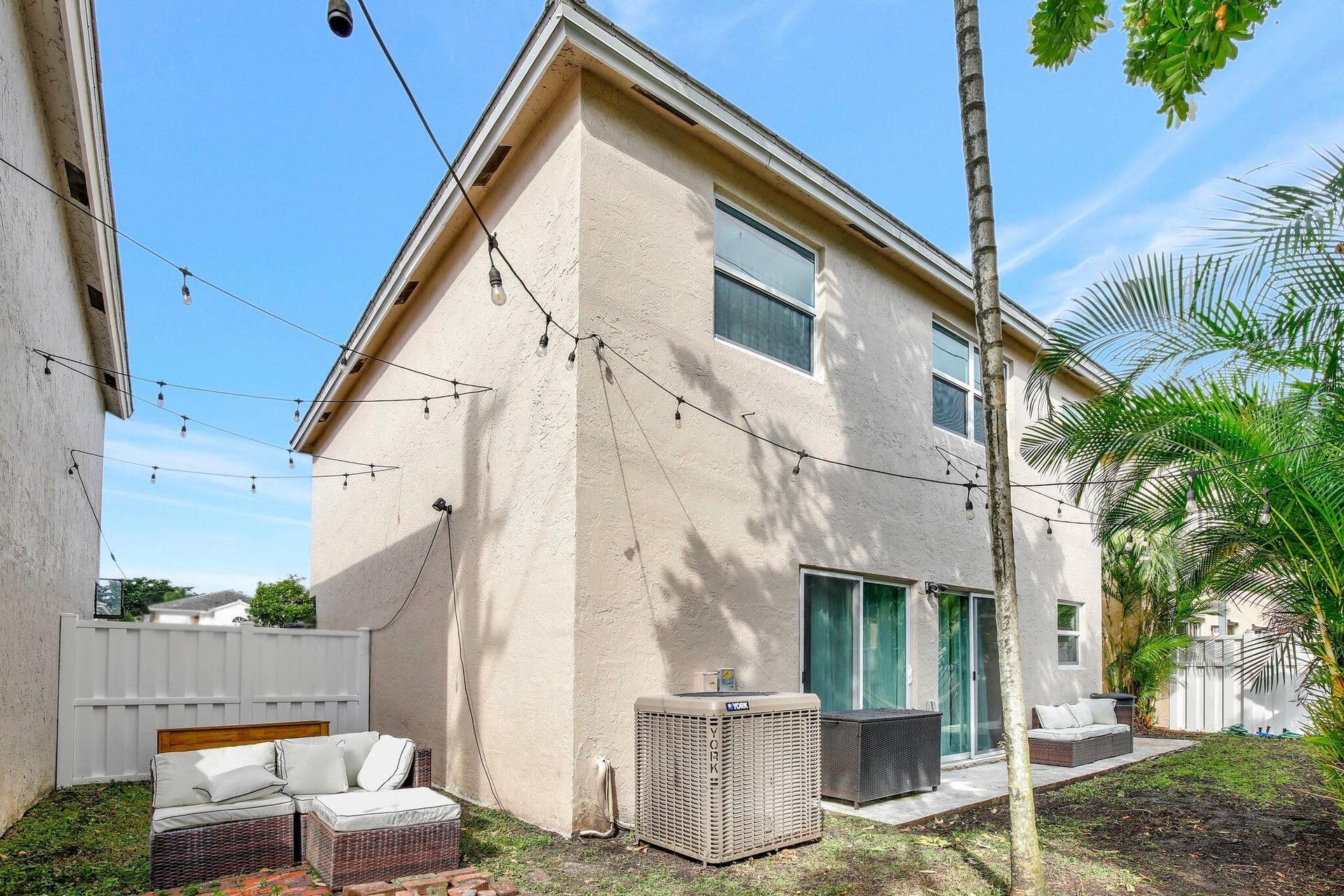 9919 NW 2nd Street, Plantation, FL 33324 Backyard 4