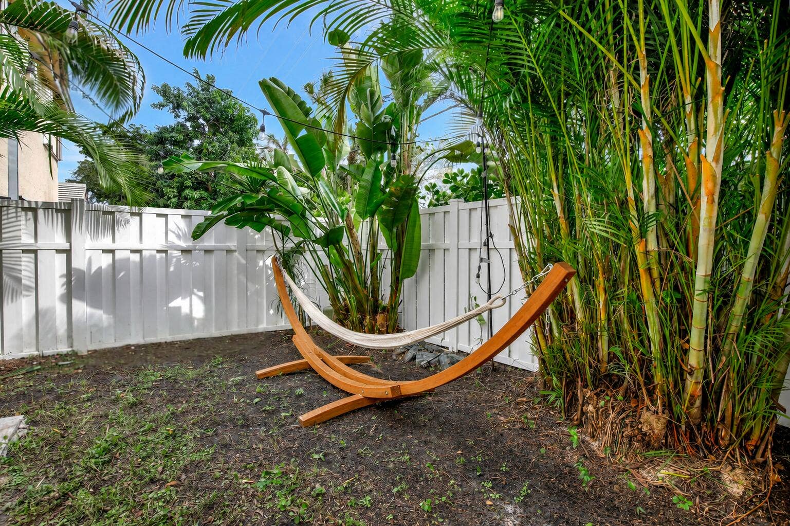 9919 NW 2nd Street, Plantation, FL 33324 Hammock