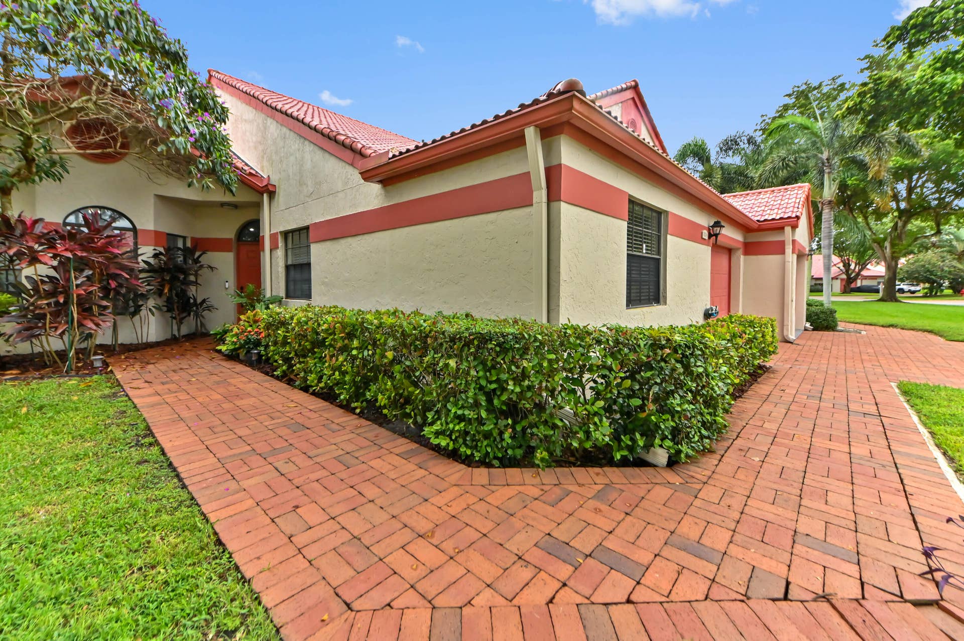 7829 Lexington Club Boulevard, #A, Delray Beach, FL 33446 02 front 02
