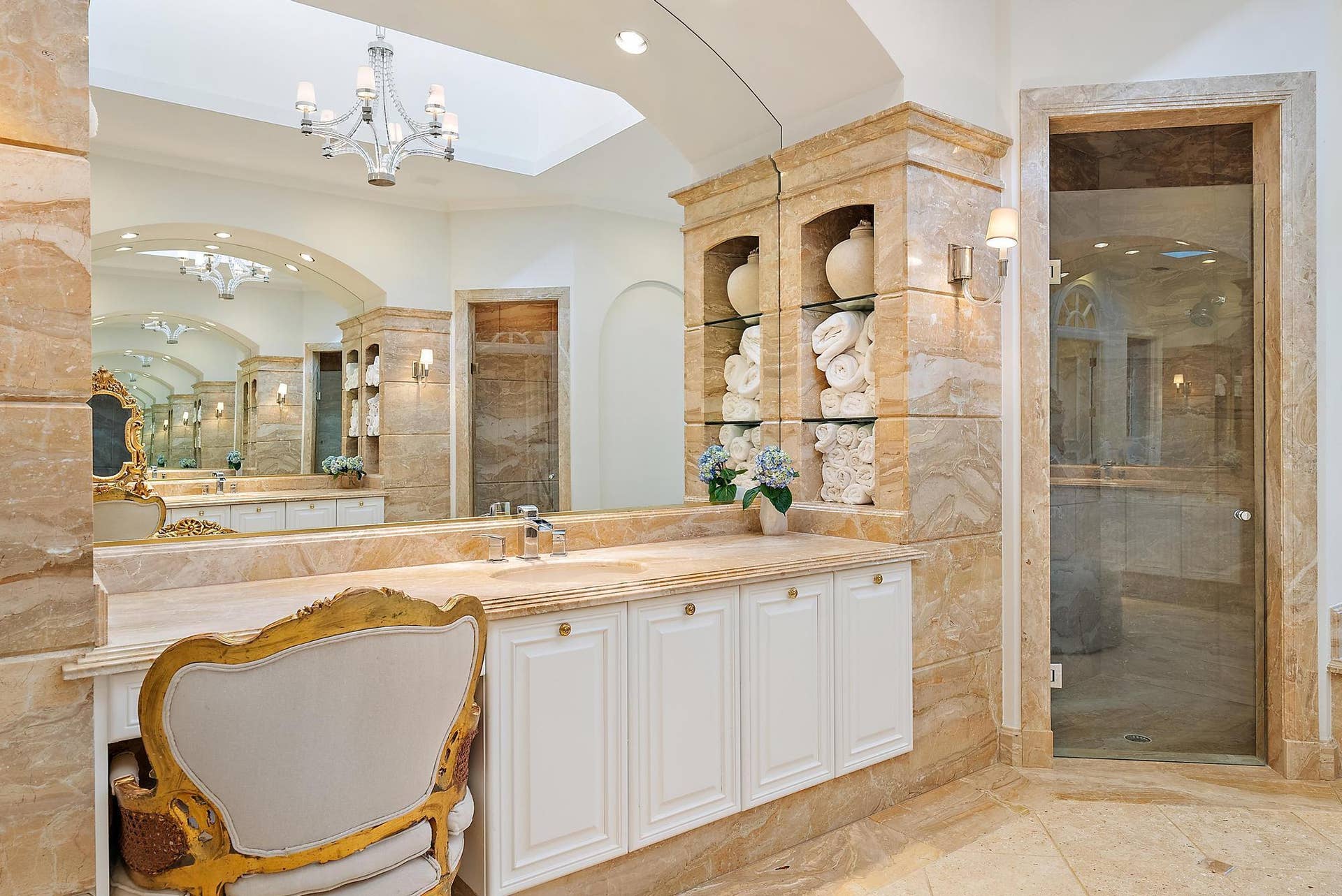 193 Spyglass Court, Jupiter, FL 33477 Primary Bathroom