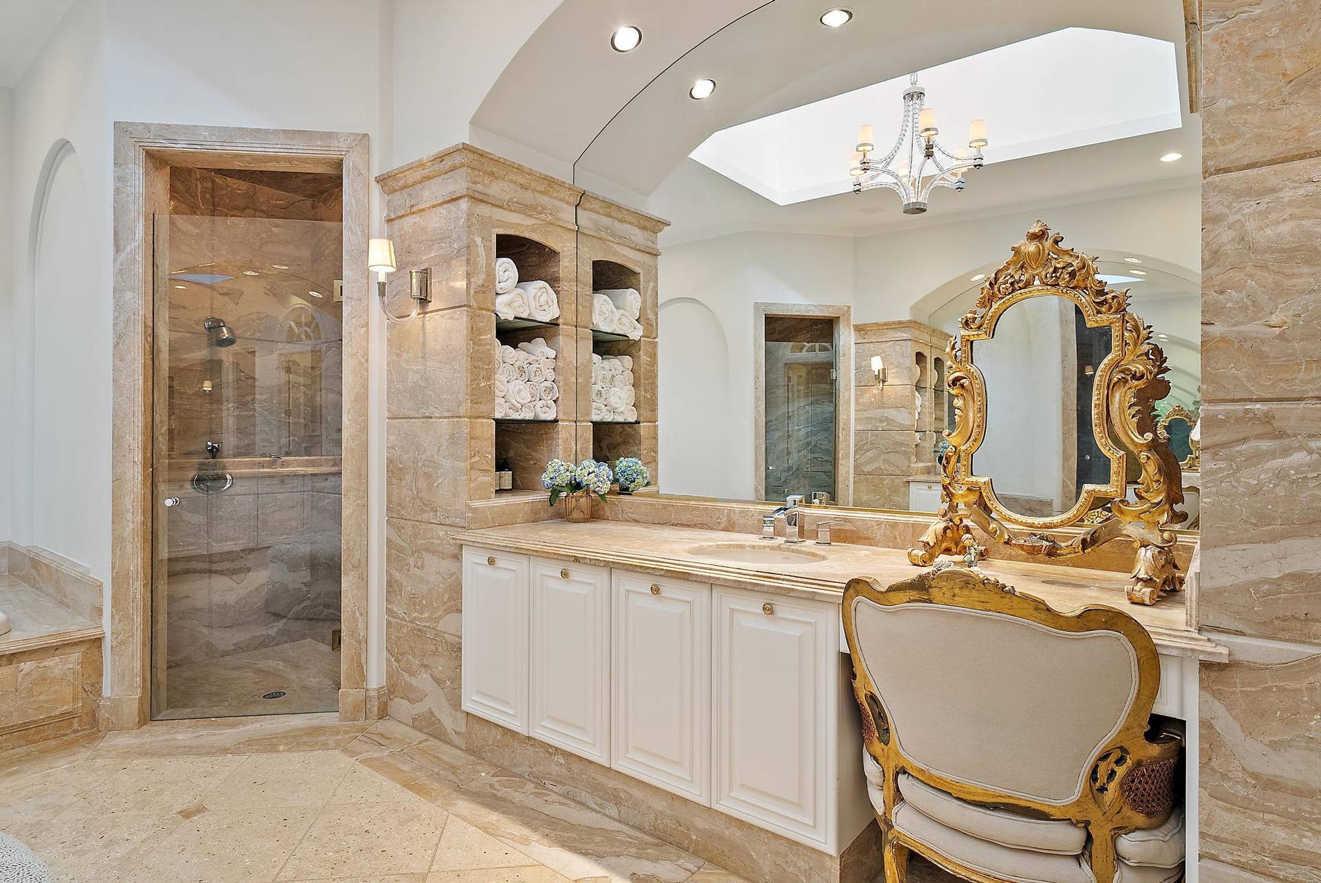 193 Spyglass Court, Jupiter, FL 33477 Primary Bathroom