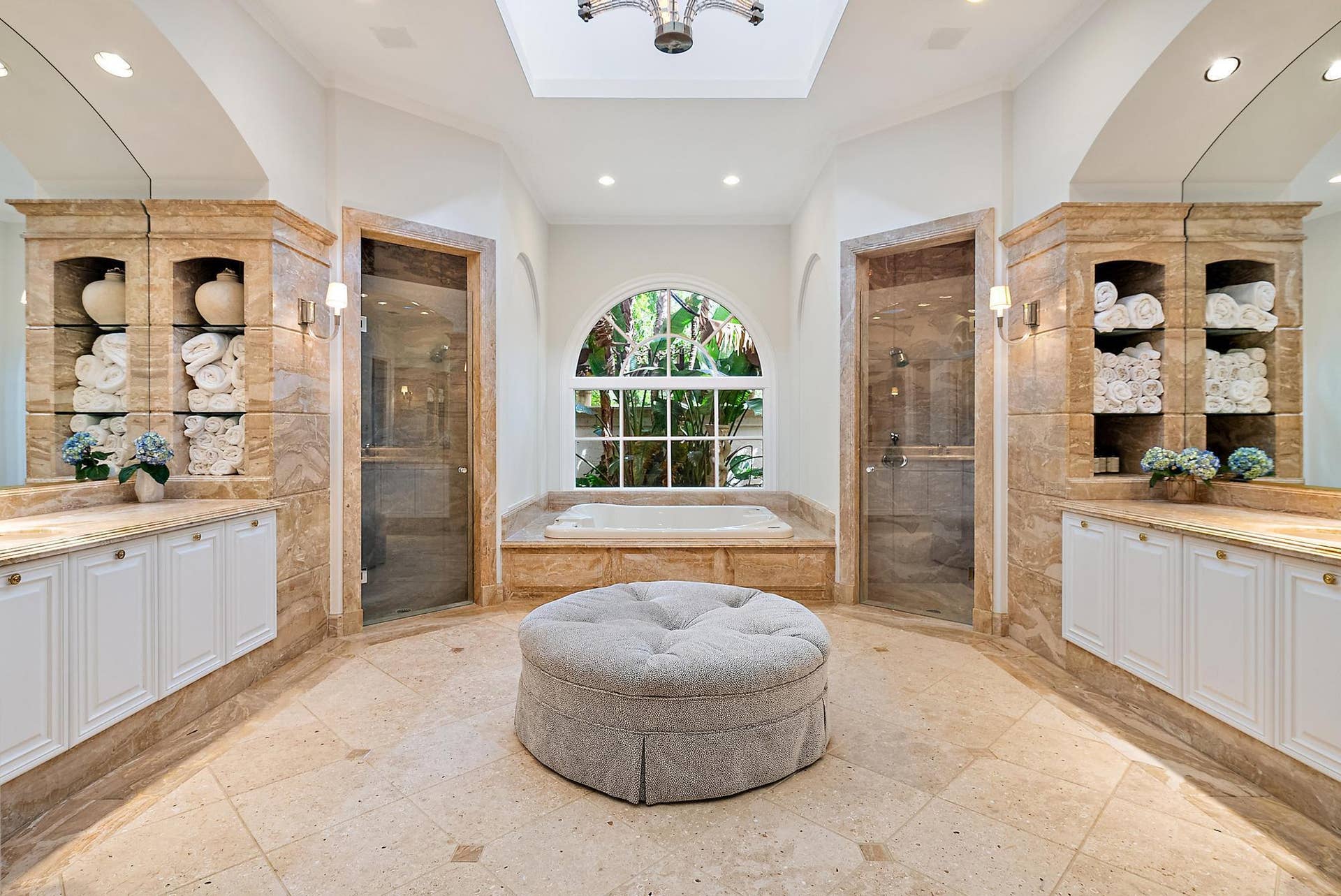193 Spyglass Court, Jupiter, FL 33477 Primary Bathroom