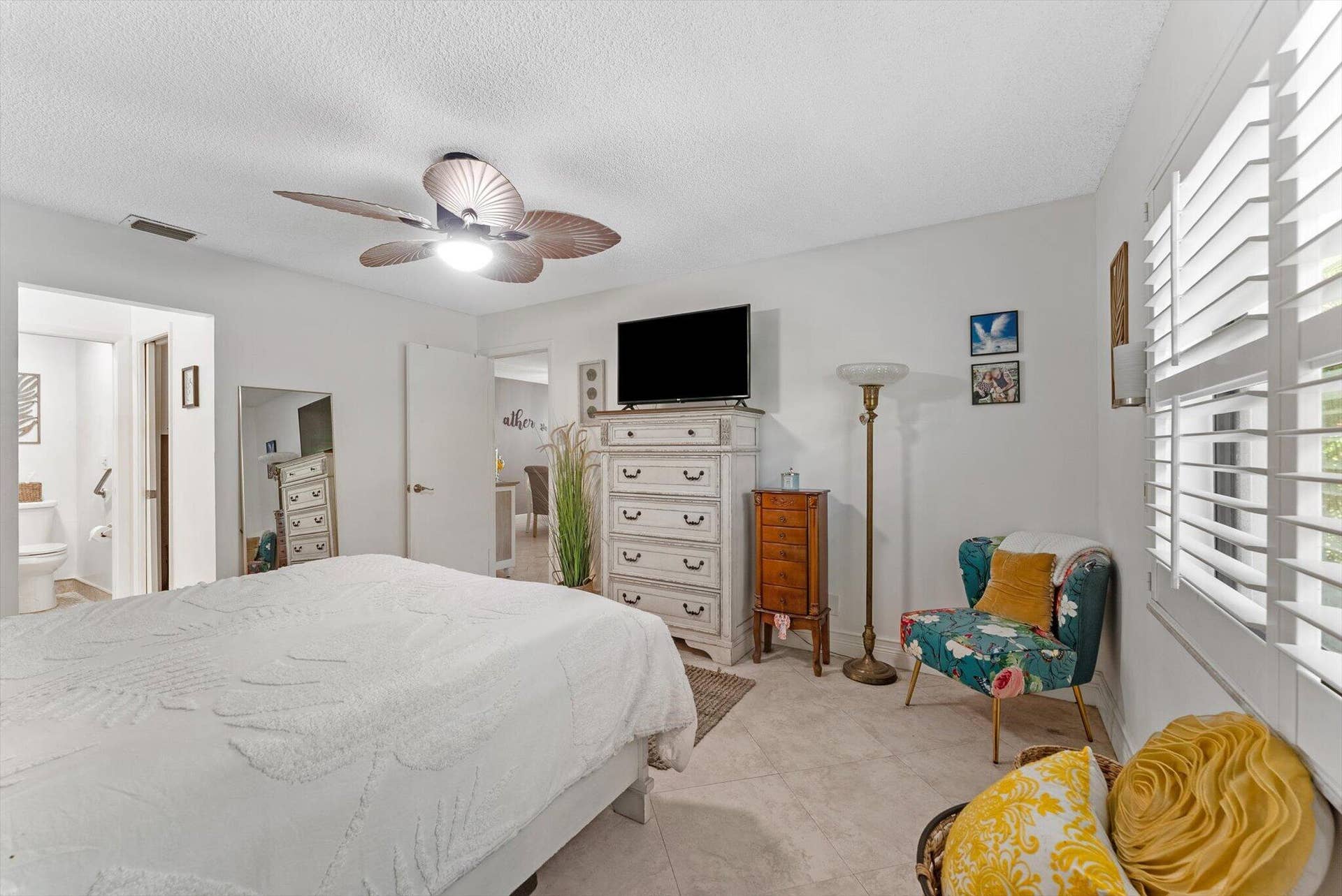 819 NW 25th Avenue, Delray Beach, FL 33445 Primary Suite