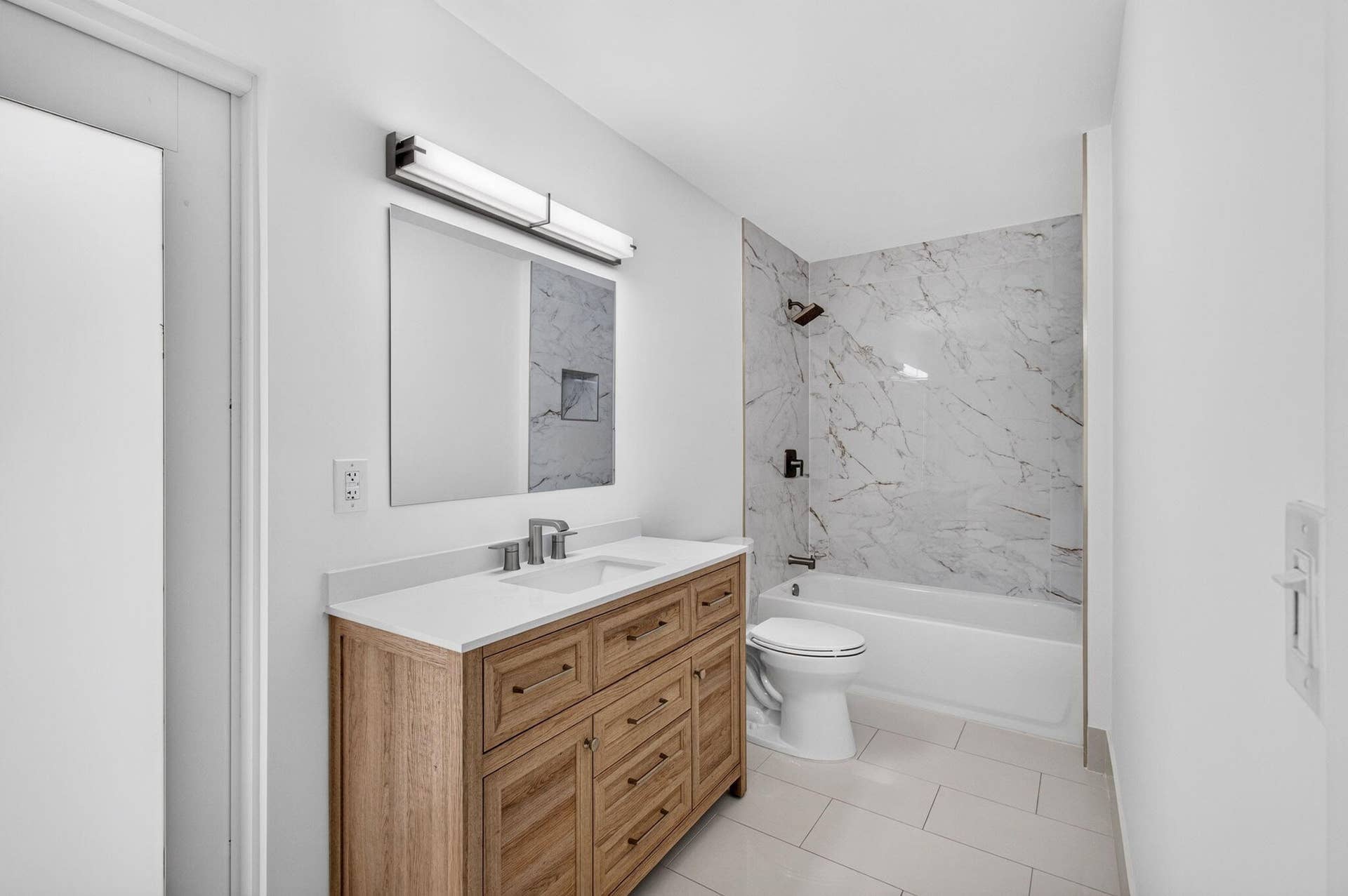 7602 Silver Woods Court, Boca Raton, FL 33433 51-web-or-mls-DSC_2274