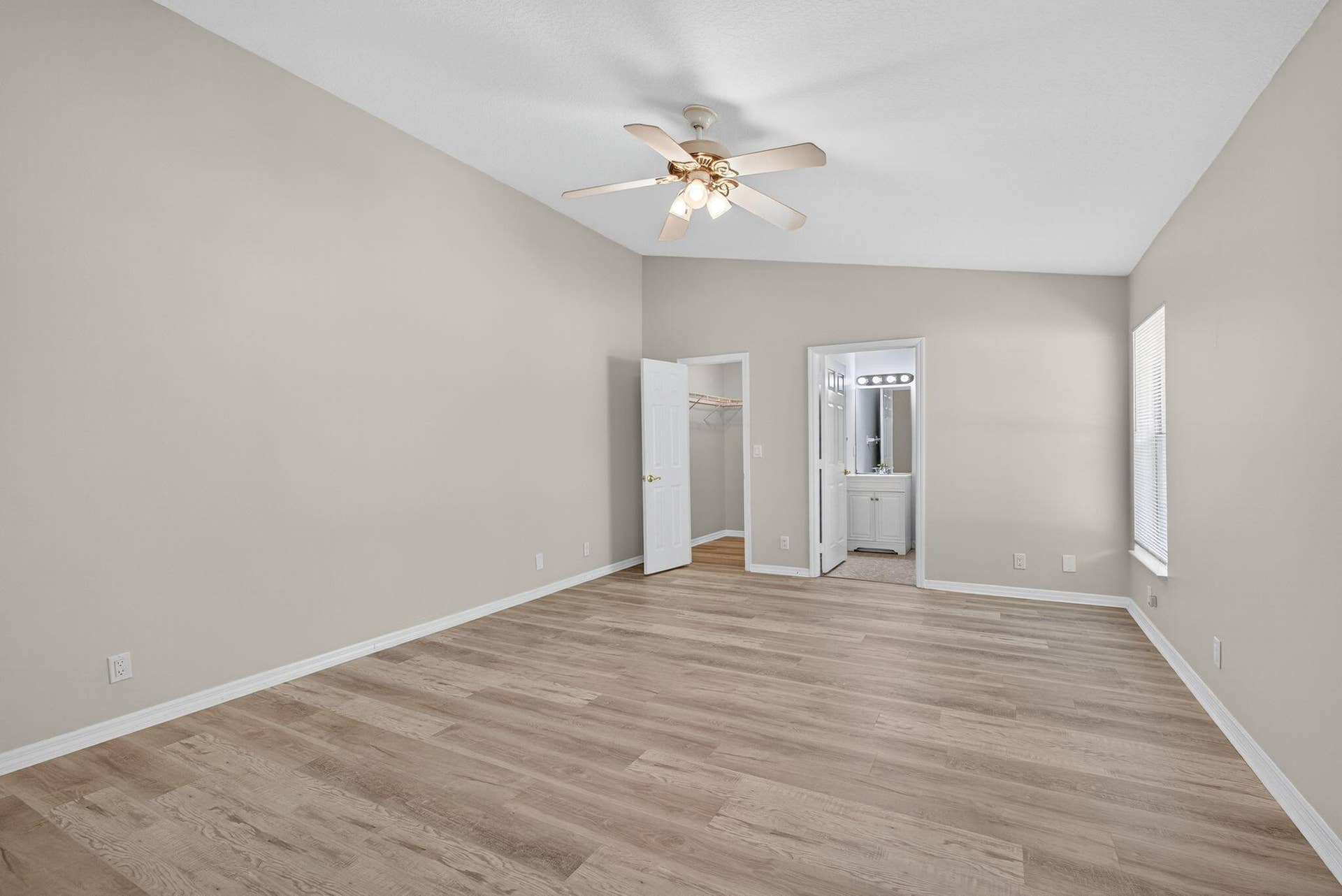 16971 W Mayfair Drive W, The Acreage, FL 33470 23-web-or-mls-BS1A1804