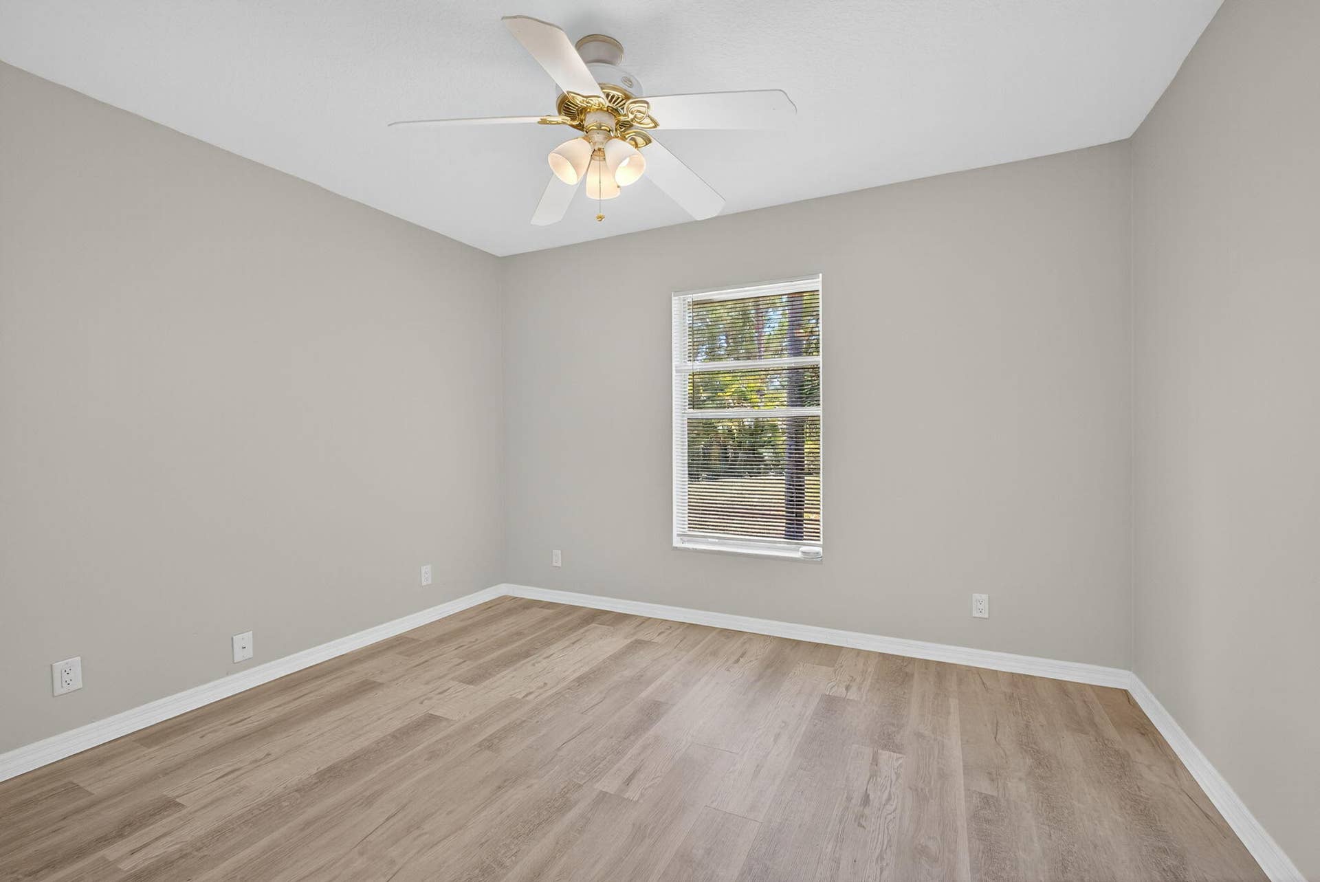 16971 W Mayfair Drive W, The Acreage, FL 33470 29-web-or-mls-BS1A1834