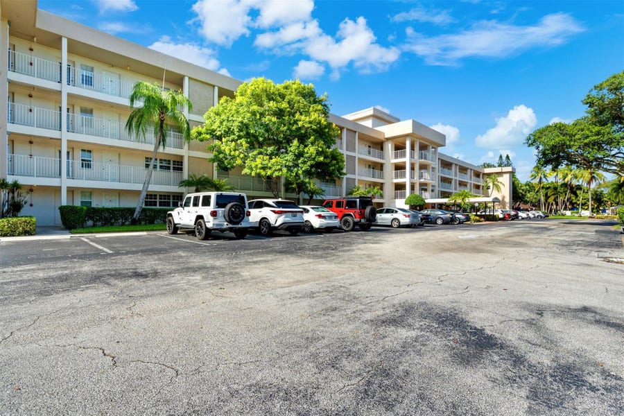 Property photo for 3151 S PALM AIRE Drive, #108, Pompano Beach, FL