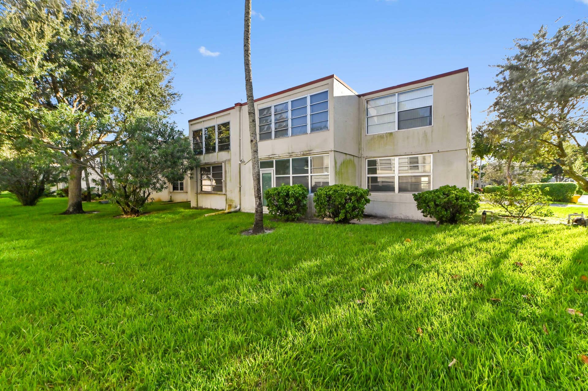 7 Willowbrook Lane, #101, Delray Beach, FL 33446 24 Rear 01