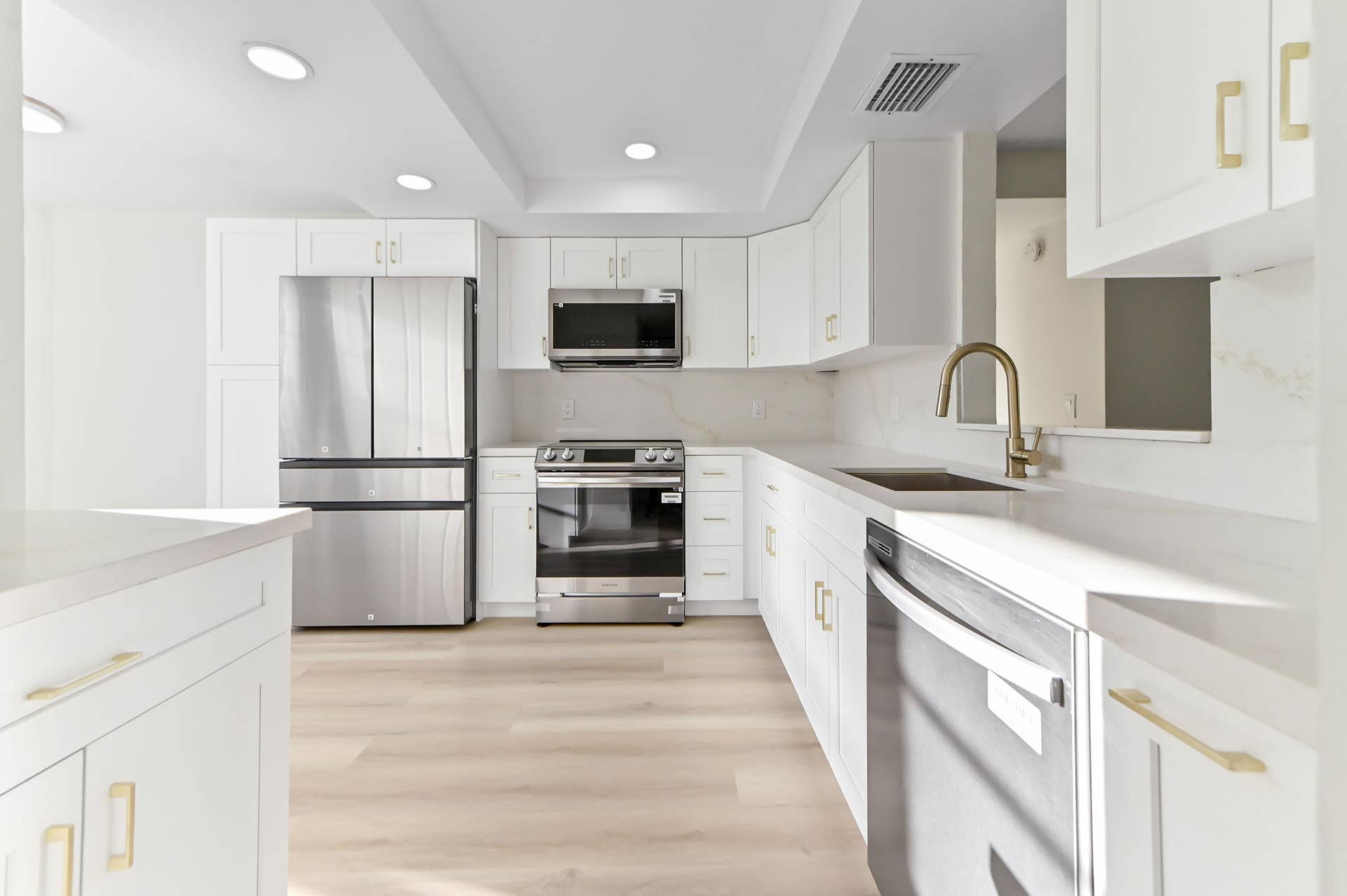 7 Willowbrook Lane, #101, Delray Beach, FL 33446 05 kitchen 01
