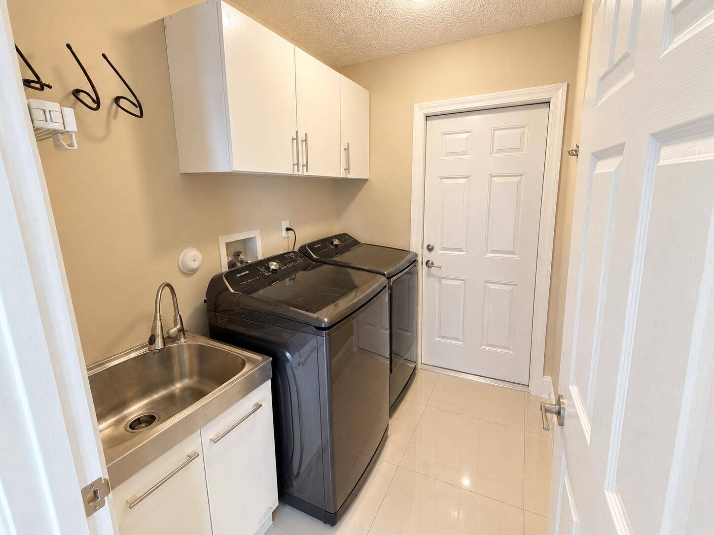 8045 COPENHAGEN Way, Boca Raton, Boca Raton, FL 33434 C441F1FD-6FB5-4C37-9A29-6EF3C82FAFAA