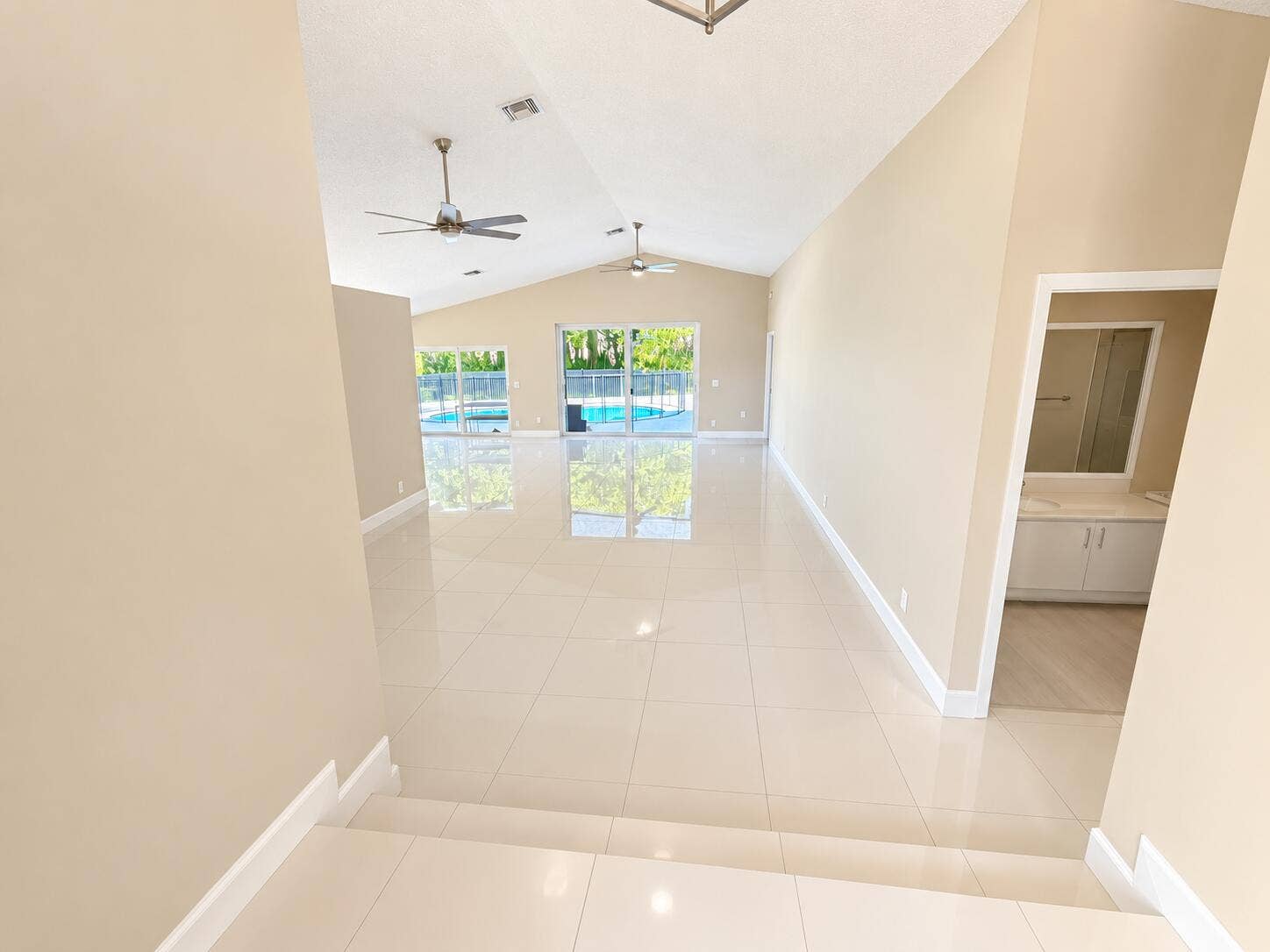 8045 COPENHAGEN Way, Boca Raton, Boca Raton, FL 33434 685CBE17-D5E4-4A15-B442-EFC7C76A6FDF
