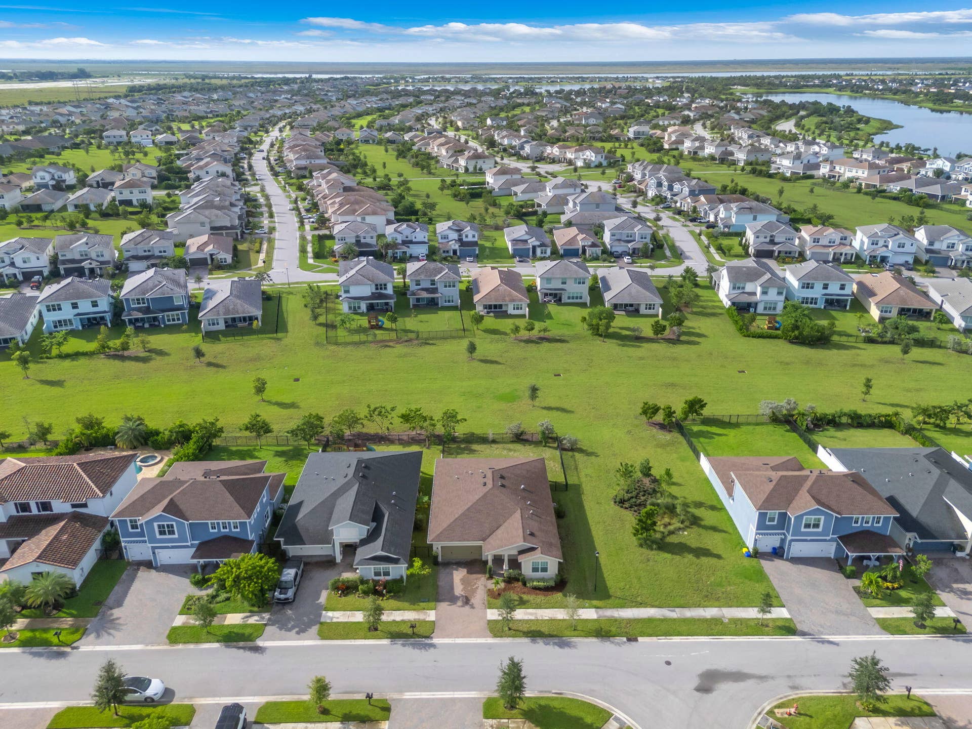 32-web-or-mls-19172Croft-32