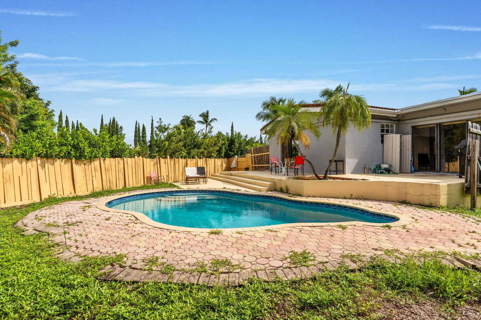 43-web-or-mls-A7409459