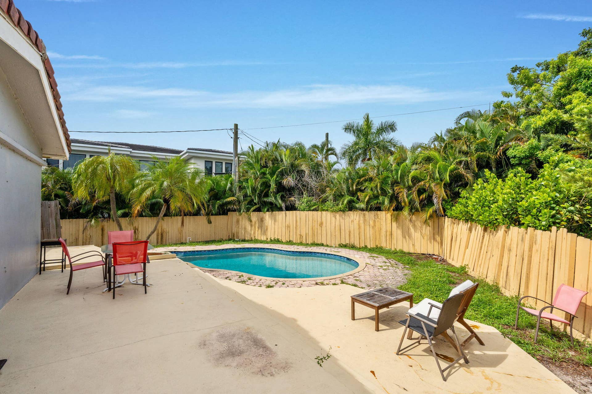 45-web-or-mls-A7409464